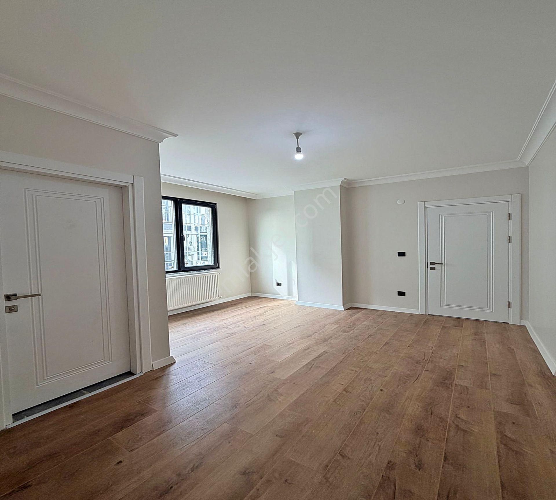 Beylikdüzü Marina'ya Yakın Arakat 3+1 Ebeveyn Banyo Çift Balkon Geniş M2 Satılık !!! - Görsel 6