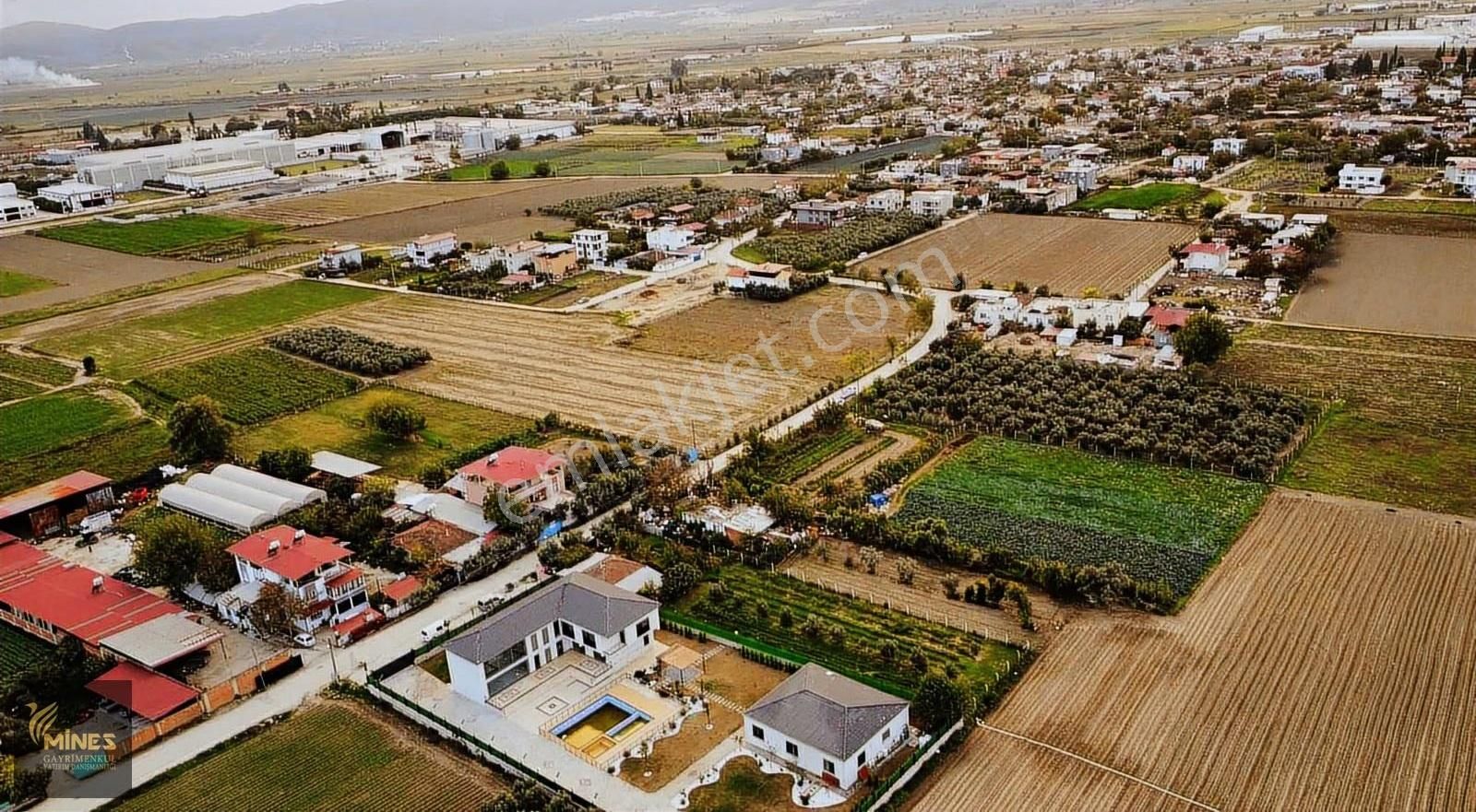 Torbalı Çaybaşı'nda Yola Cepheli Satılık Tarla - Görsel 12