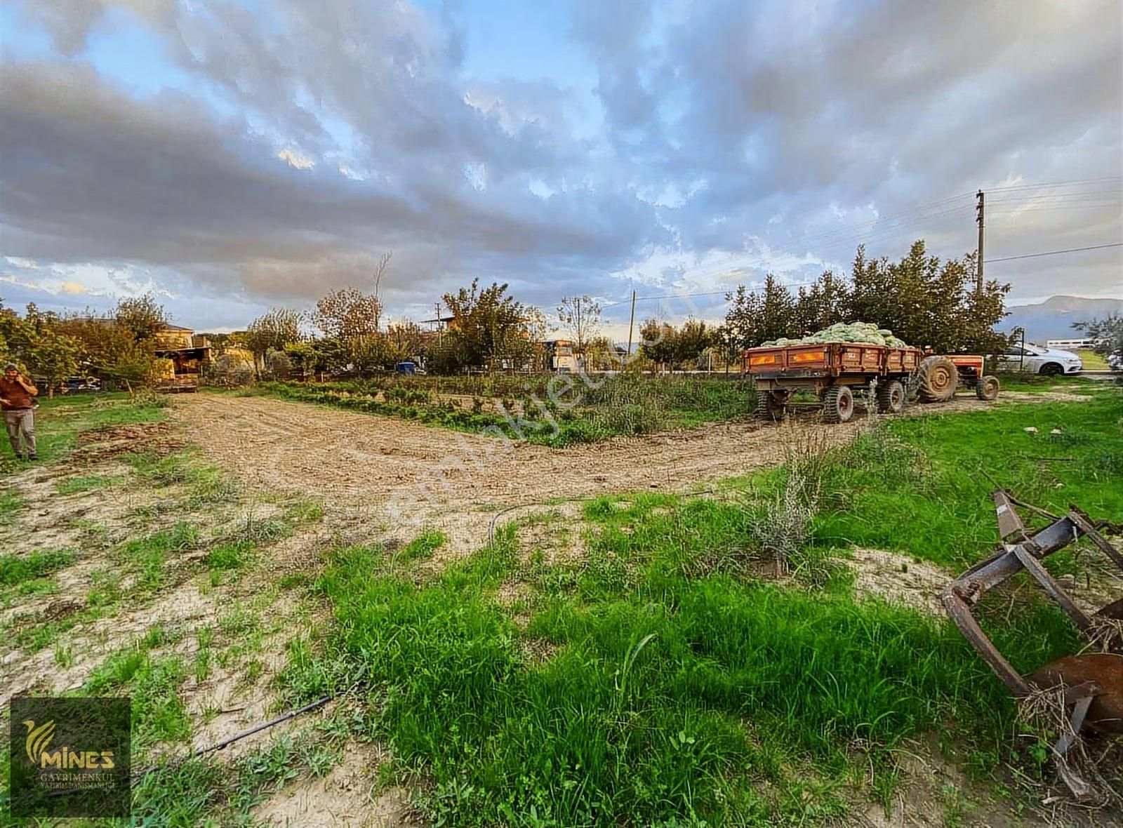 Torbalı Çaybaşı'nda Yola Cepheli Satılık Tarla - Görsel 5