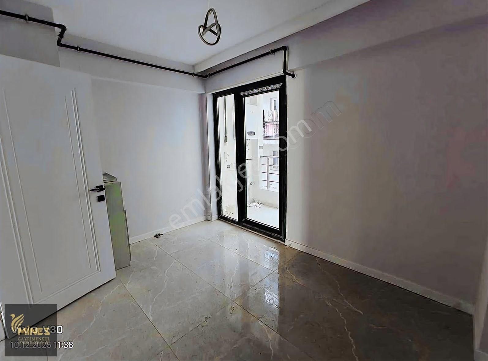 Kemalpaşa Mehmet Akif Ersoy Mah Cadde Üzeri 1+1 Kiralık Daire - Görsel 16