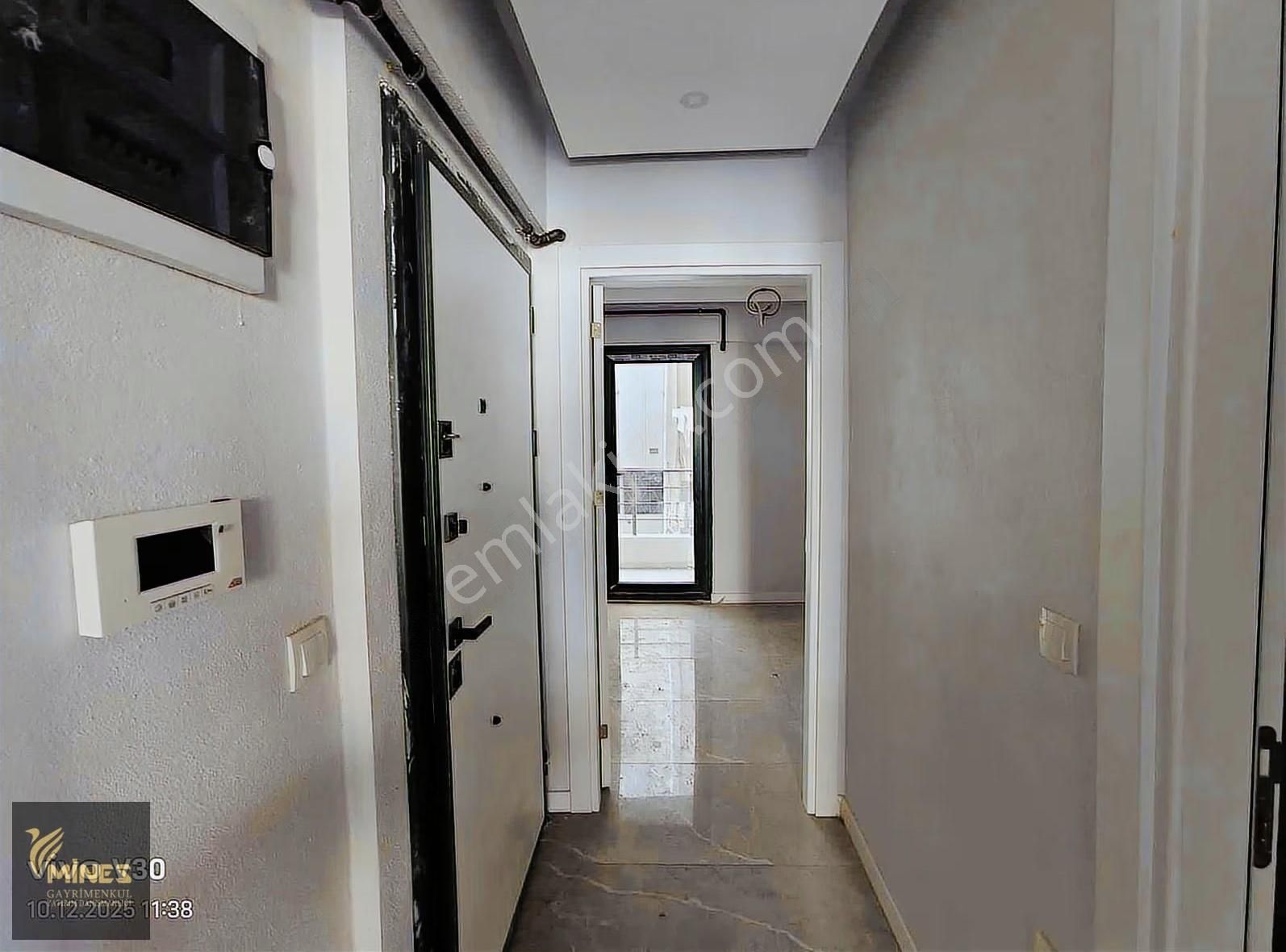 Kemalpaşa Mehmet Akif Ersoy Mah Cadde Üzeri 1+1 Kiralık Daire - Görsel 12