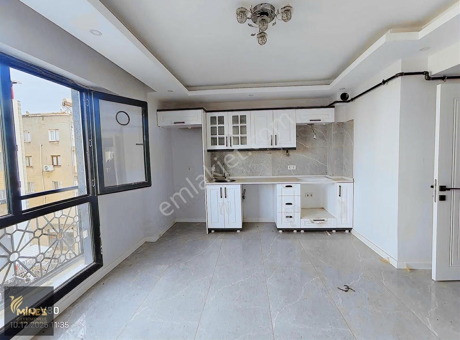 Kemalpaşa Mehmet Akif Ersoy Mah Cadde Üzeri 1+1 Kiralık Daire - Görsel 8