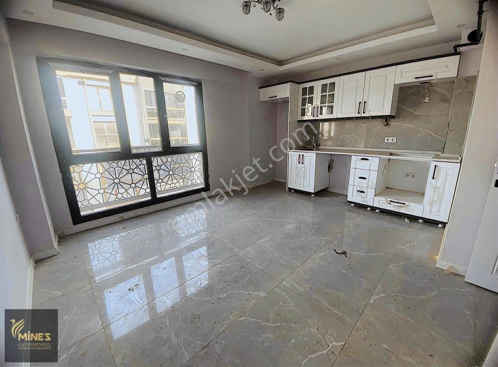 Kemalpaşa Mehmet Akif Ersoy Mah Cadde Üzeri 1+1 Kiralık Daire - Görsel 2