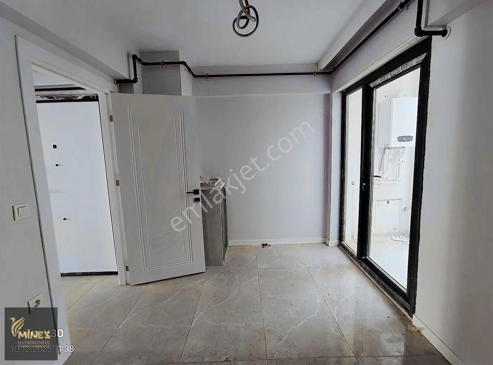 Kemalpaşa Mehmet Akif Ersoy Mah Cadde Üzeri 1+1 Kiralık Daire - Görsel 14