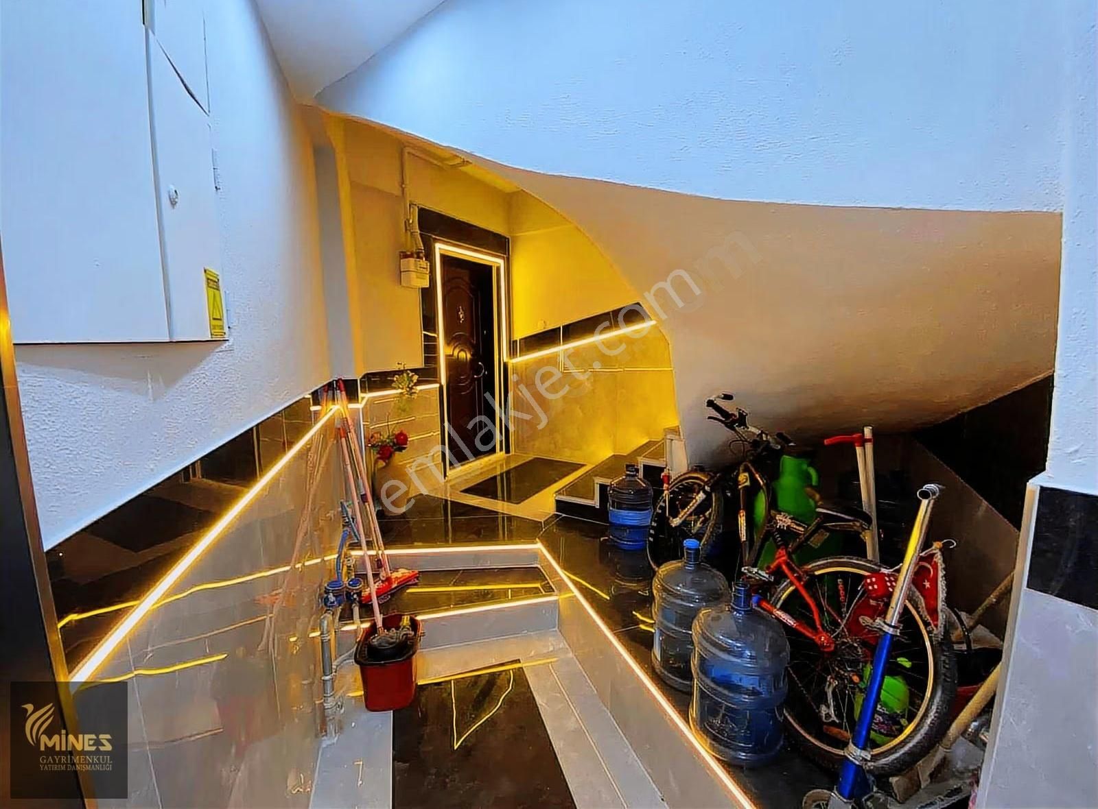 İzmir Karabağlar Sevgi Mah 2+1 Kiralık Daire - Görsel 19