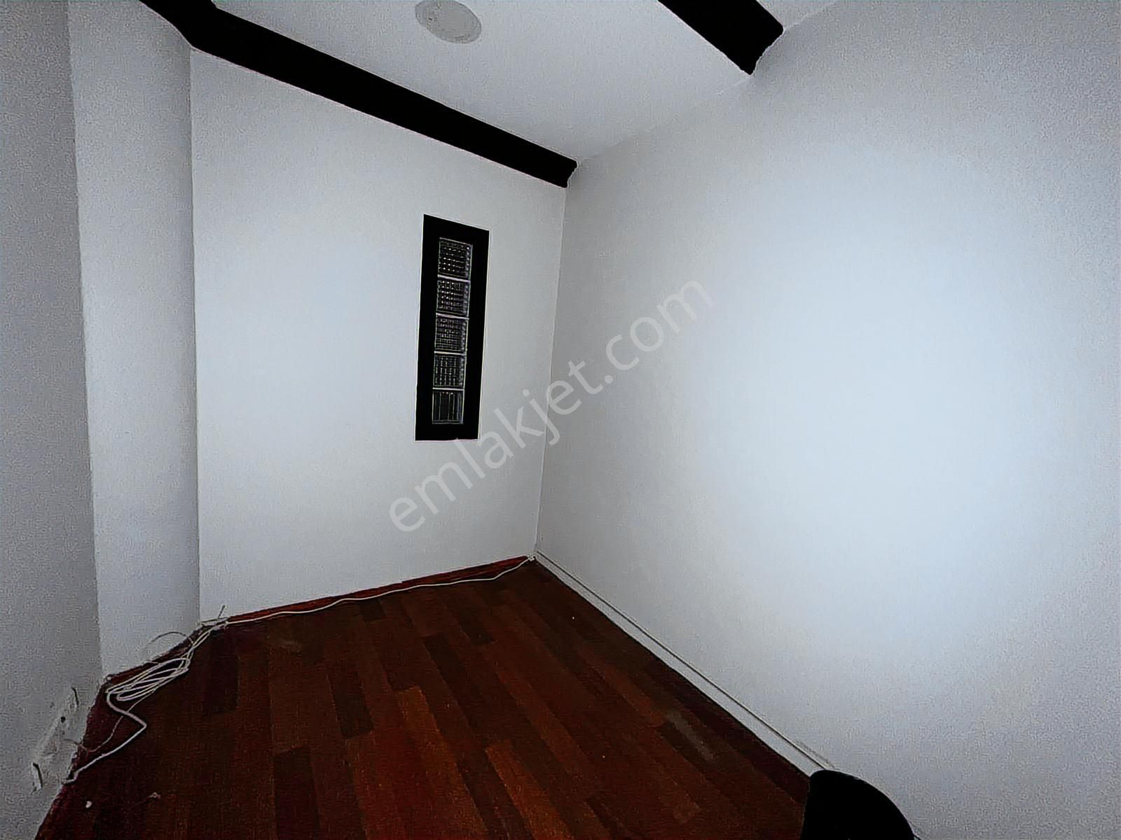 Esenyurt Meydanda Kiralık Kurumsal Ofis Daire - Görsel 6
