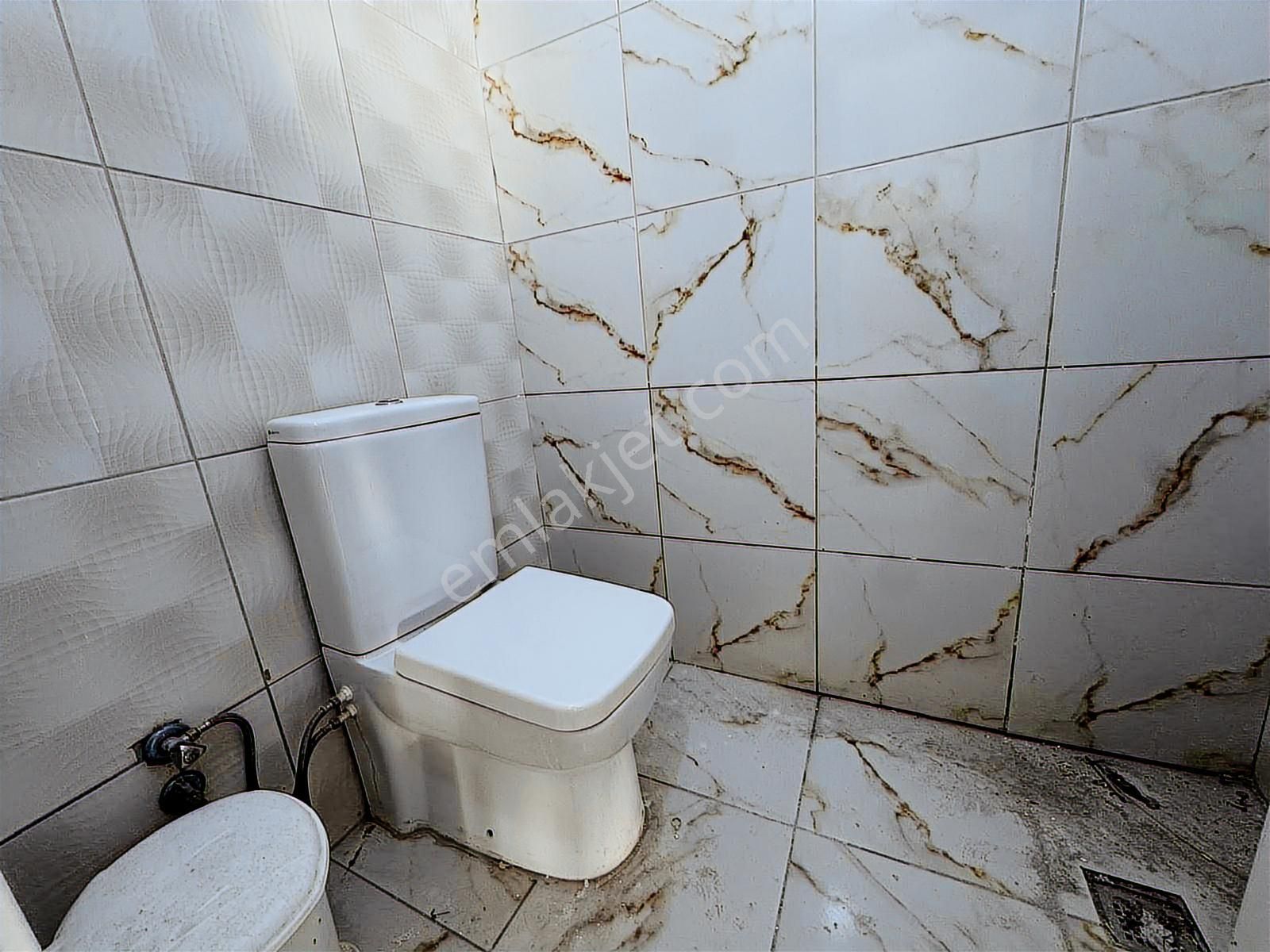 Zincir Markalara Uygun 350-400 Mt Düz Ayak Dükkan - Görsel 24