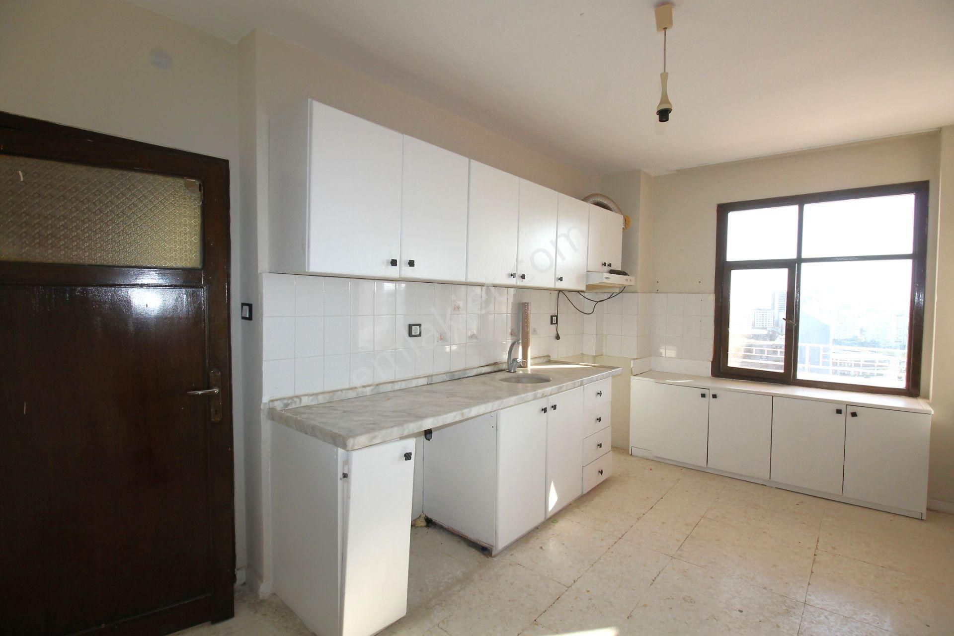 Retro’dan Deniz Manzarası İle Dokunuşlarınızla Tarz Katacağınız Kiralık 3+1 - Görsel 7