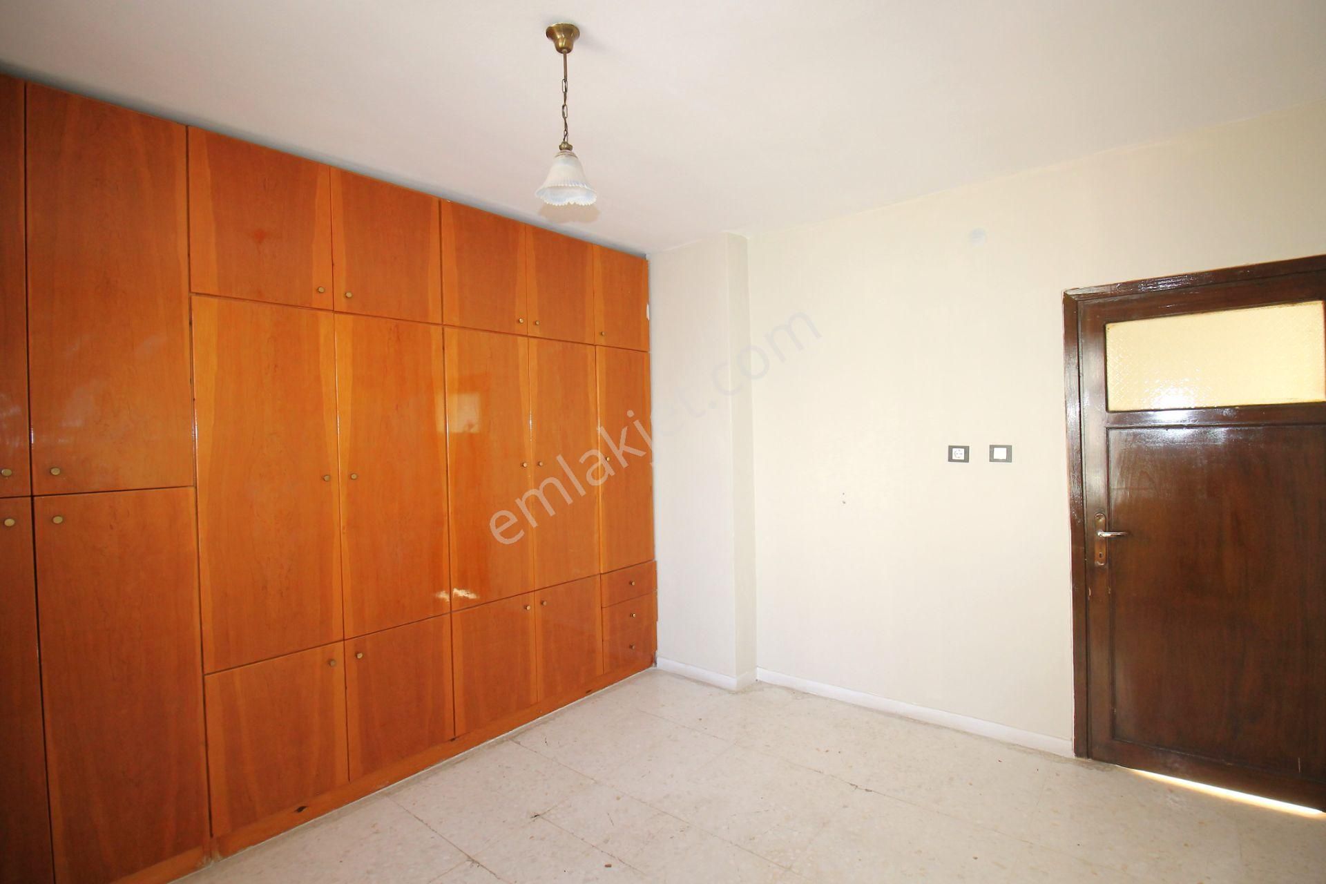 Retro’dan Deniz Manzarası İle Dokunuşlarınızla Tarz Katacağınız Kiralık 3+1 - Görsel 13