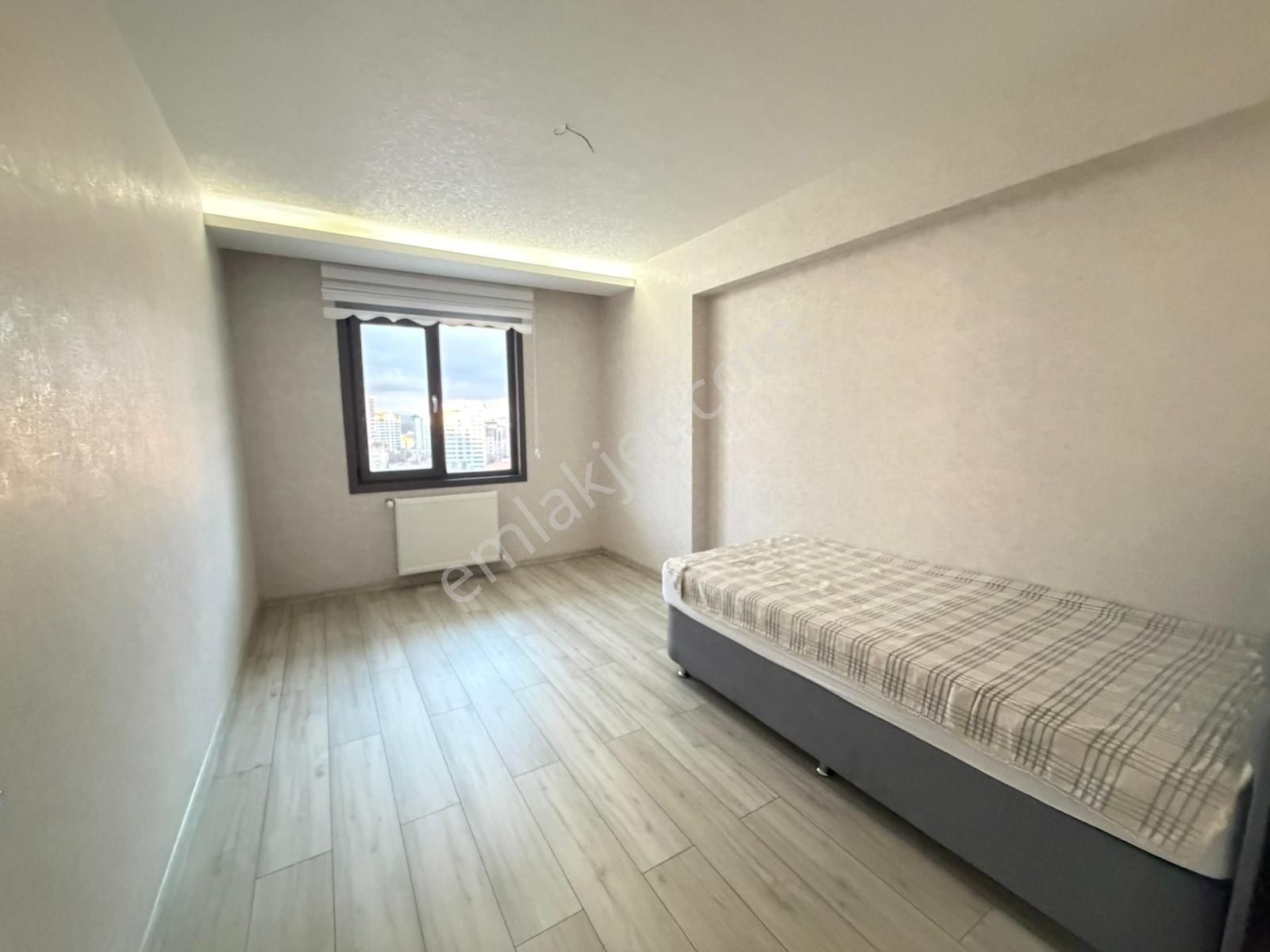 Kalecik Emlak'tan Merkez Mah'de Asansörlü Giy.odası 7/24 Güvenlik 4+1 - Görsel 15