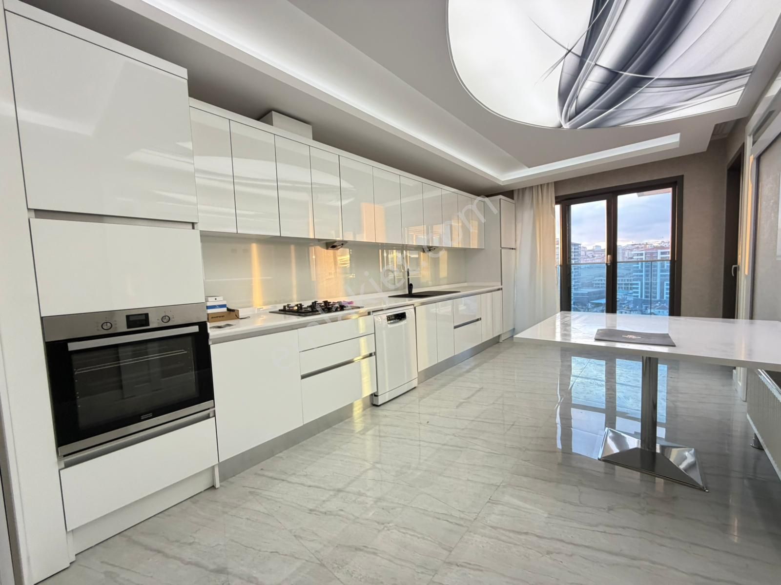 Kalecik Emlak'tan Merkez Mah'de Asansörlü Giy.odası 7/24 Güvenlik 4+1 - Görsel 3