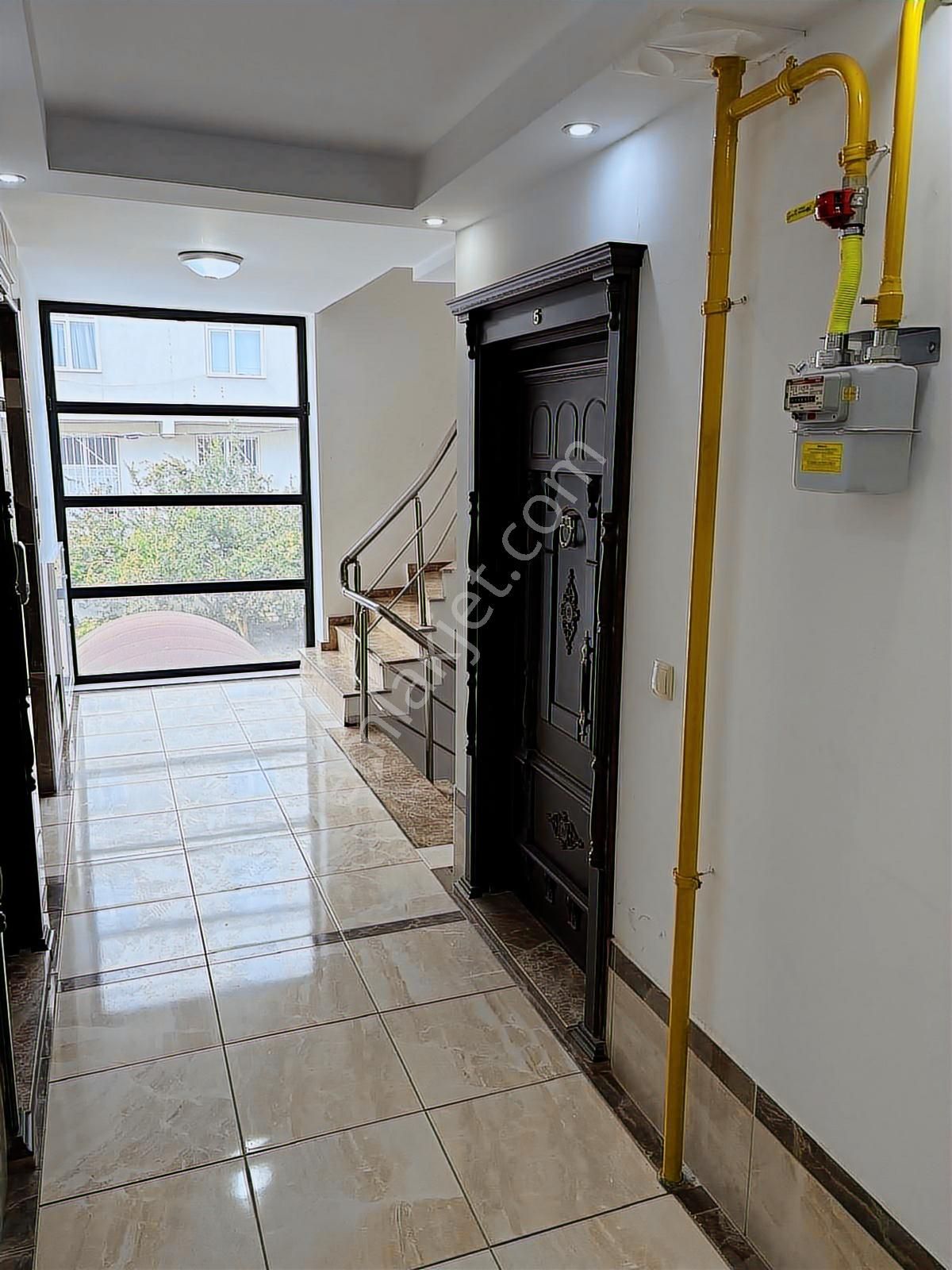 Ziyacan Gayrimenkulden 100. Yıl Mah. 2+1 Kiralık Lüks Daire - Görsel 4