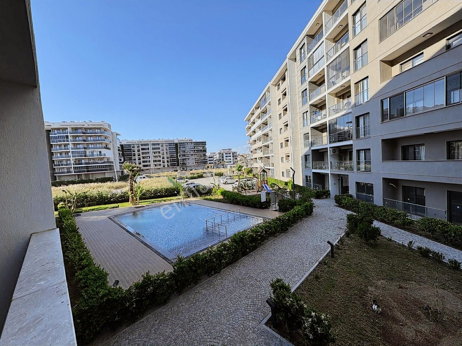 Torbalı Da İzban Yakını Havuzlu Site İçi Satılık 3+1 Lüks Daire - Görsel 26