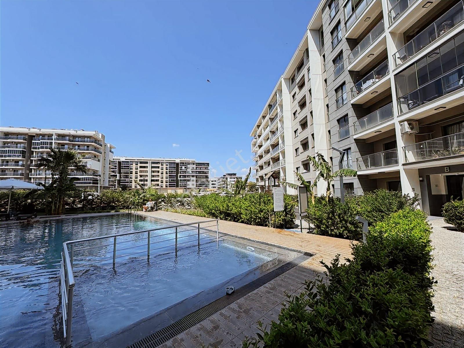 Torbalı Da Havuzlu Güvenlikli Sitede Satılık Arakat 2+1 Daire - Görsel 19