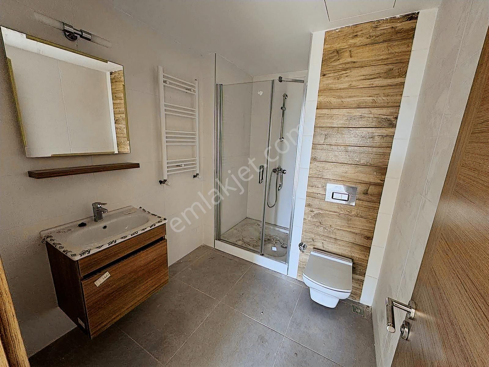 Torbalı Da Havuzlu Güvenlikli Sitede Satılık Arakat 2+1 Daire - Görsel 5