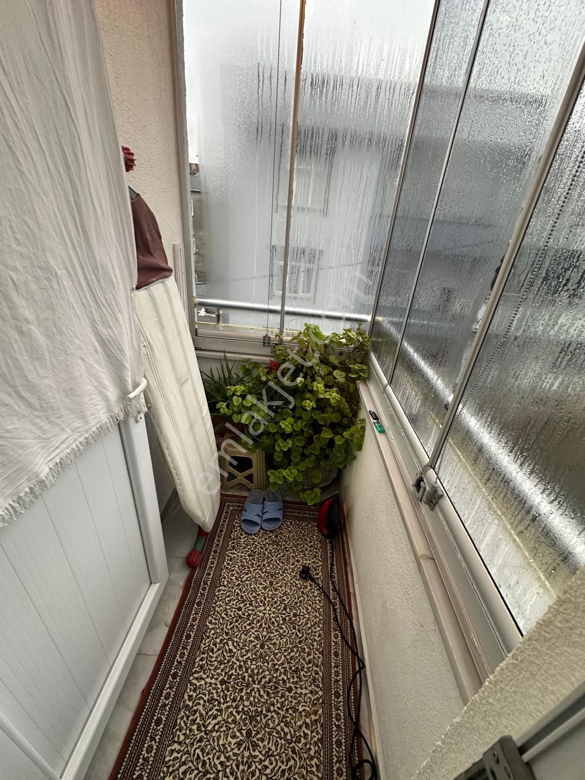 Arnavutköy İstiklal Mahallesi 110 M2 3.kat Geniş Lüx Daire - Görsel 14