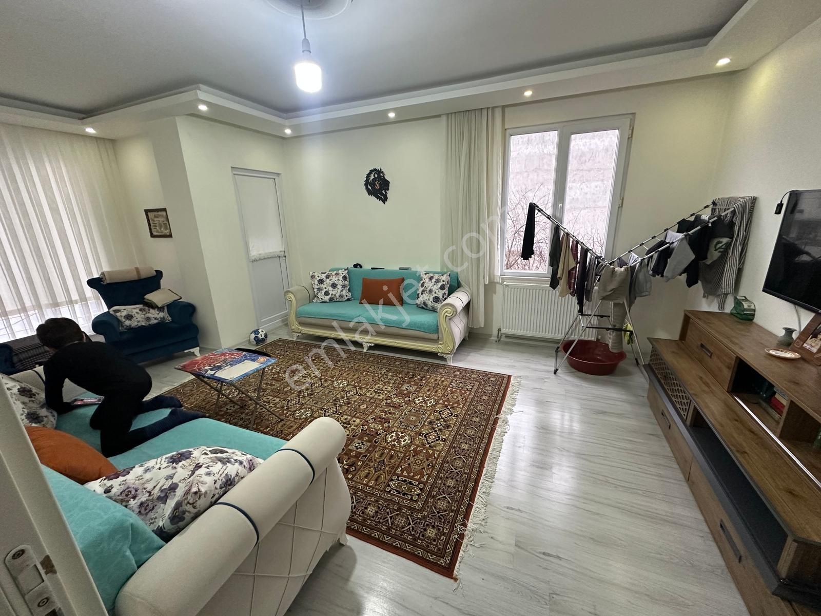 Arnavutköy İstiklal Mahallesi 110 M2 3.kat Geniş Lüx Daire - Görsel 11