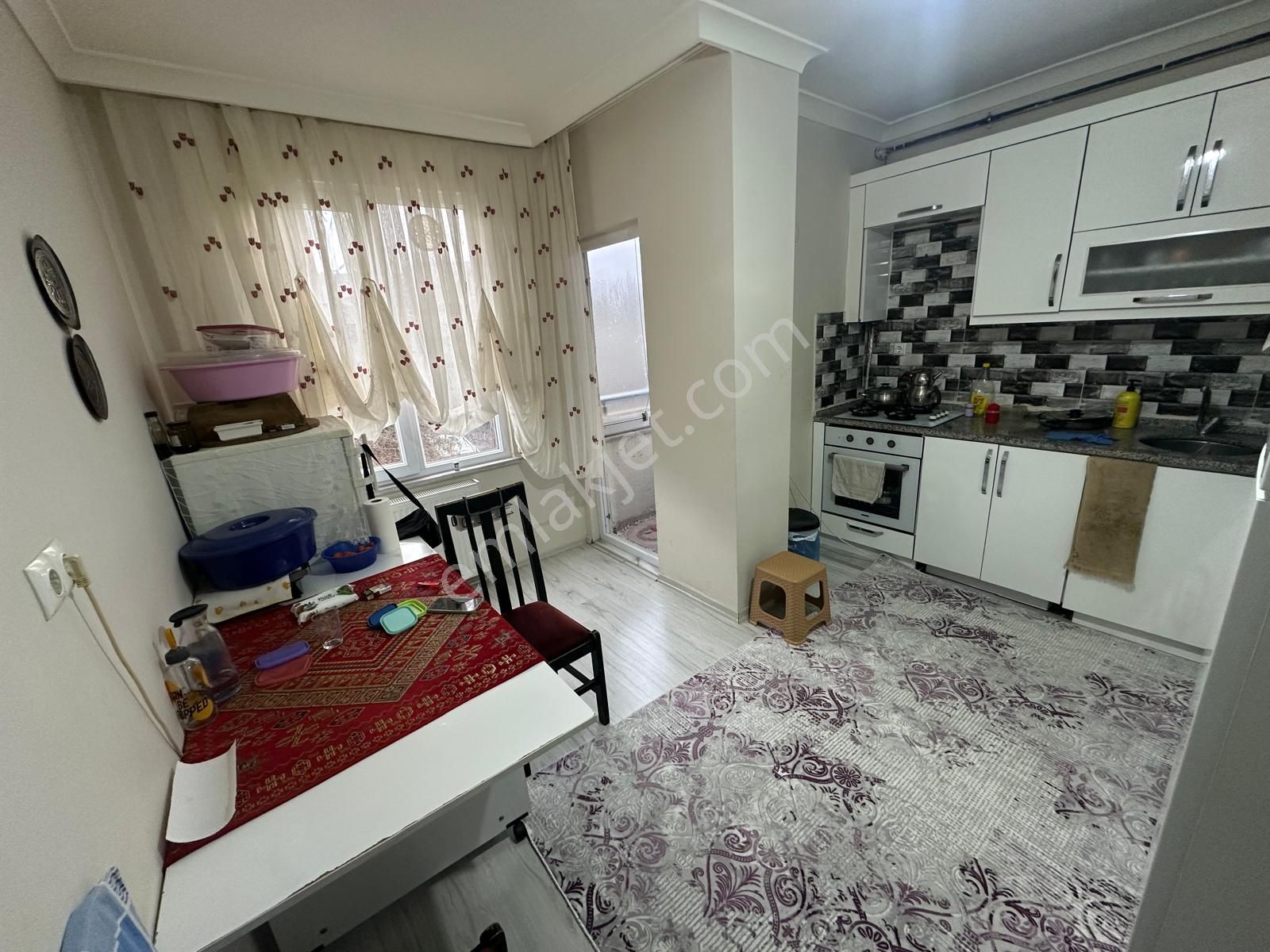 Arnavutköy İstiklal Mahallesi 110 M2 3.kat Geniş Lüx Daire - Görsel 8