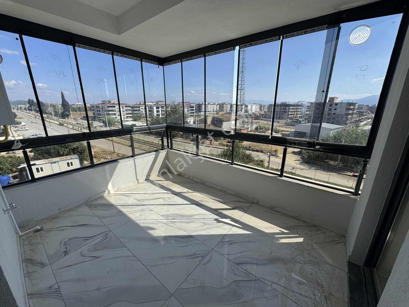 Torbalı Da Havuzlu Sitede Satılık Sıfır 2+1 Daire - Görsel 23