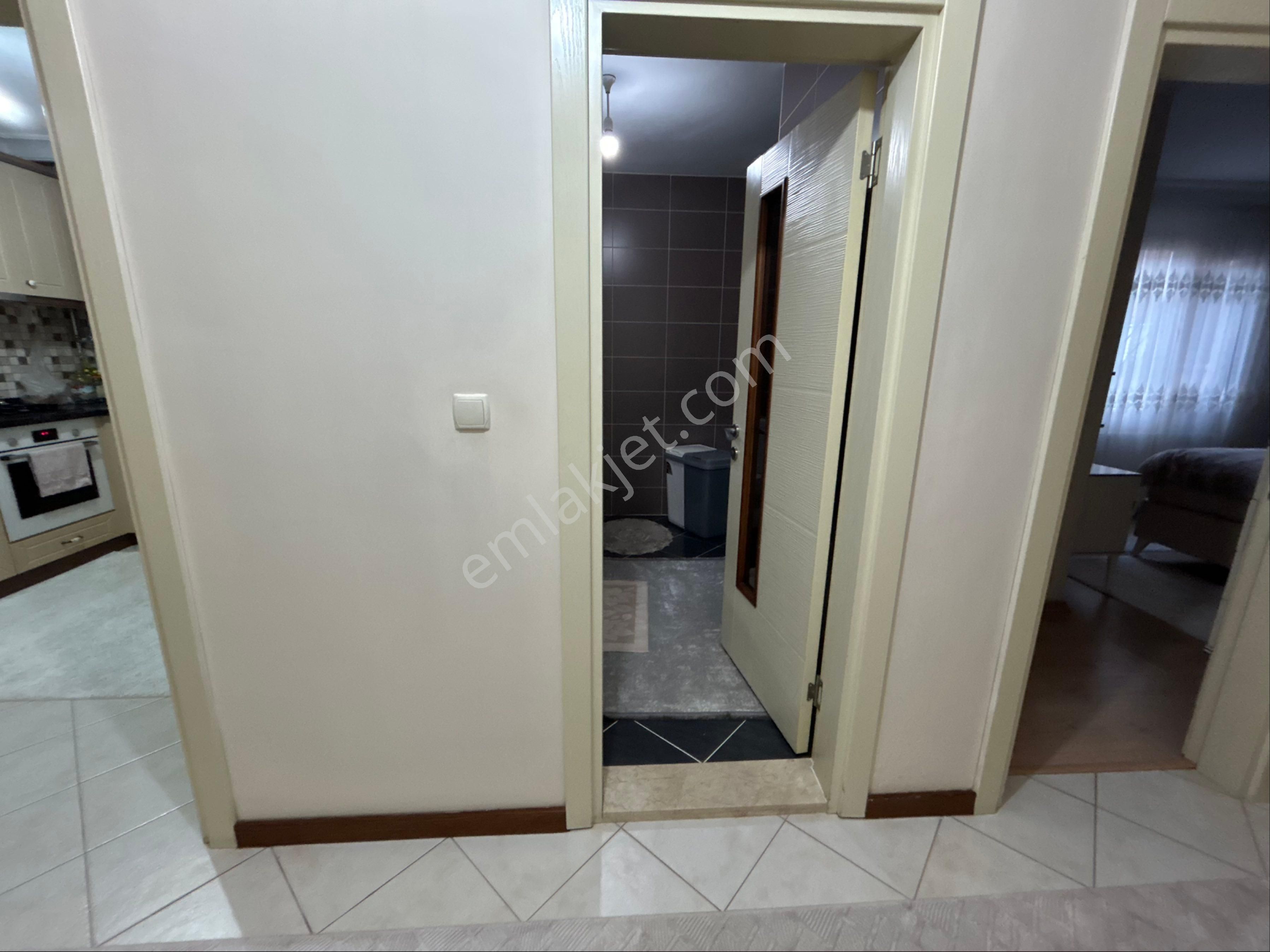 Güzelyalı Da Yeni Binada Geniş Masrafsız 2+1 Bahçe Katı - Görsel 15