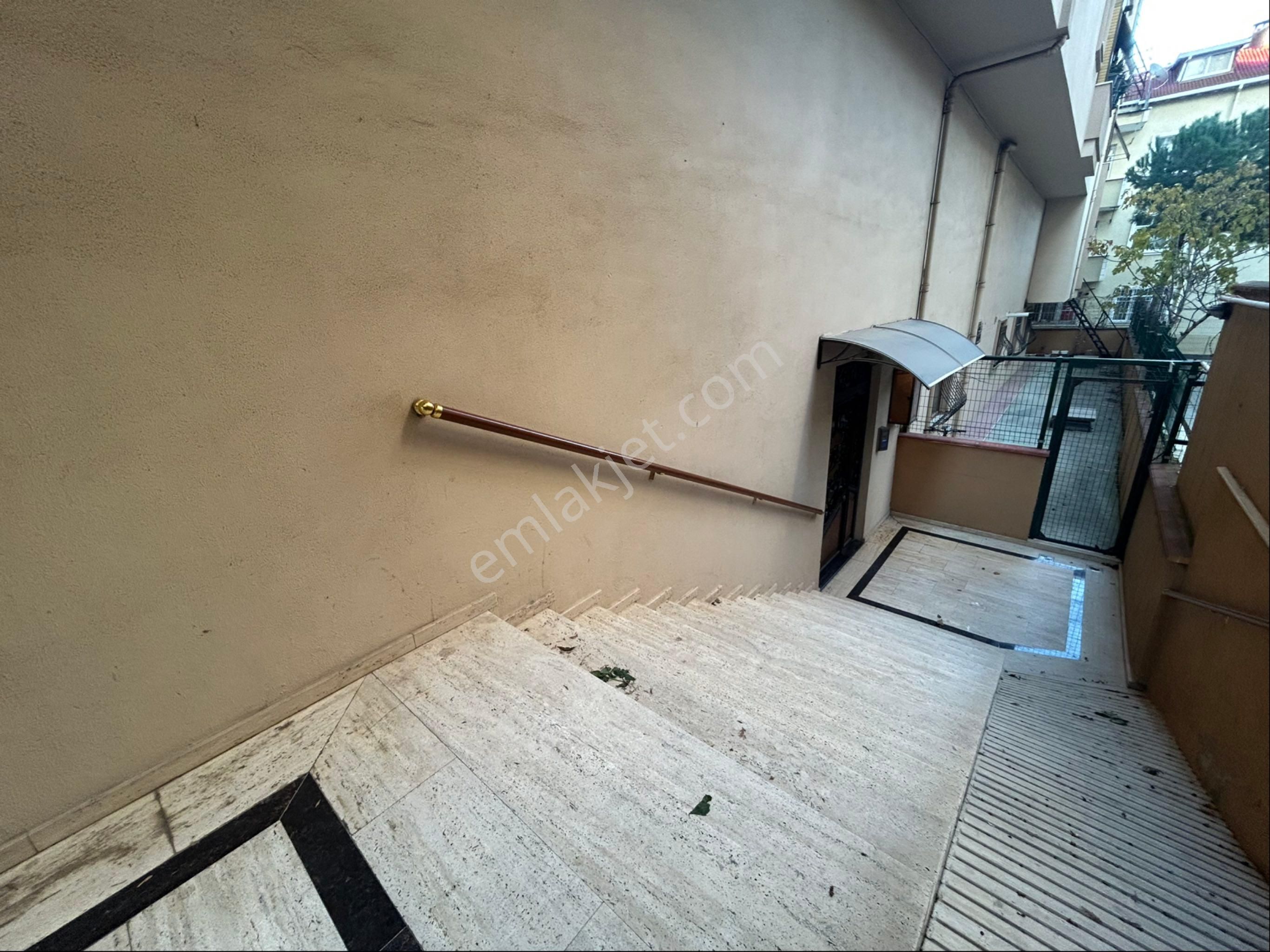 Güzelyalı Da Yeni Binada Geniş Masrafsız 2+1 Bahçe Katı - Görsel 25