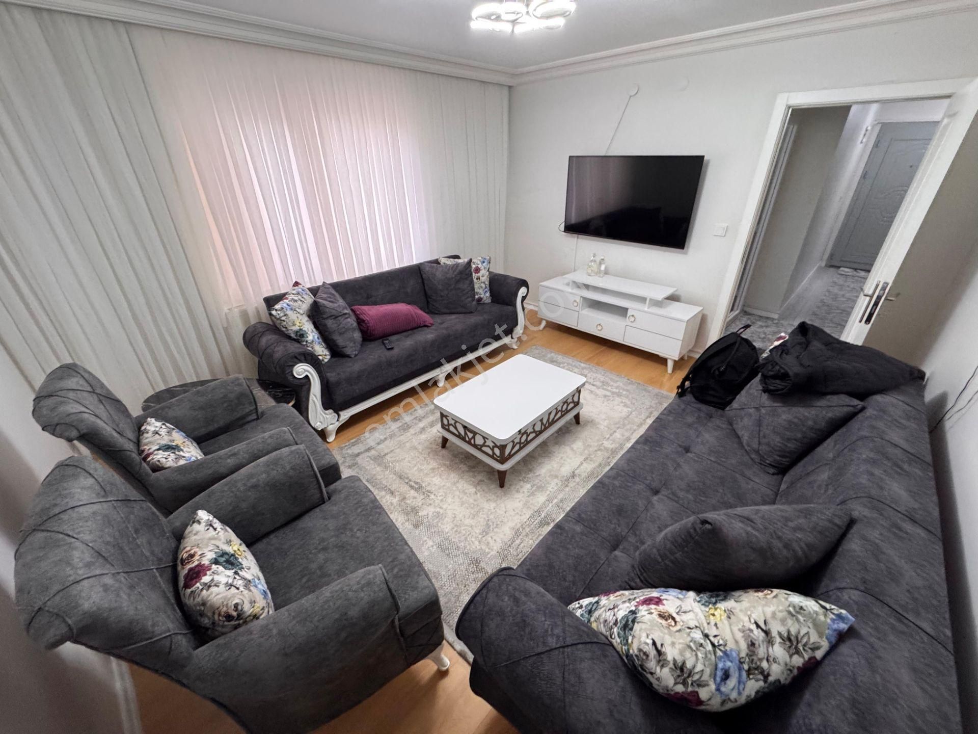 Ataparkta Aşık Veysel Caddesi Yakını Full Yapılı - Görsel 2