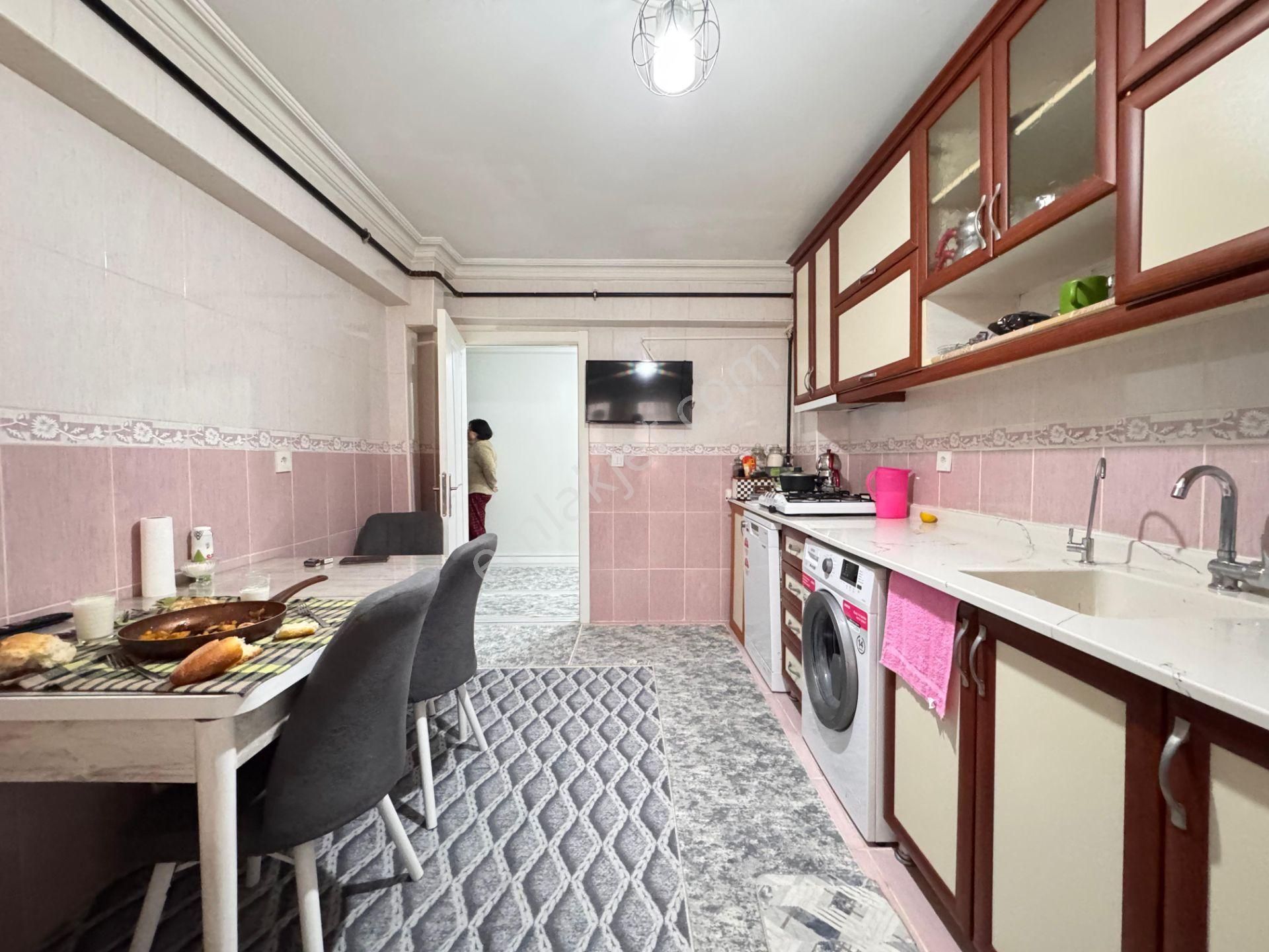 Ataparkta Aşık Veysel Caddesi Yakını Full Yapılı - Görsel 10