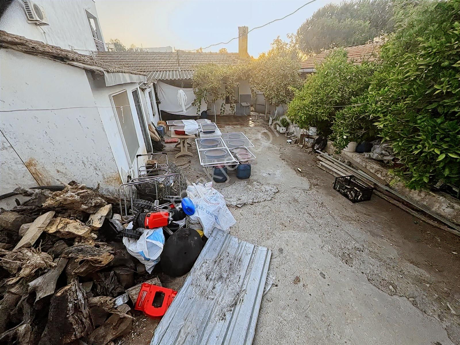 Torbalı Çamlıca Mah 495 M2 Müstakil Avlulu Kargir Ev Ve Arsası - Görsel 23
