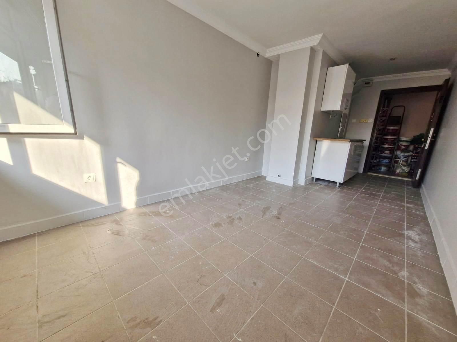 Fatih Emlaktan Cadde Üstü Satılık Hisseli 1. Kat Ofis - Görsel 3