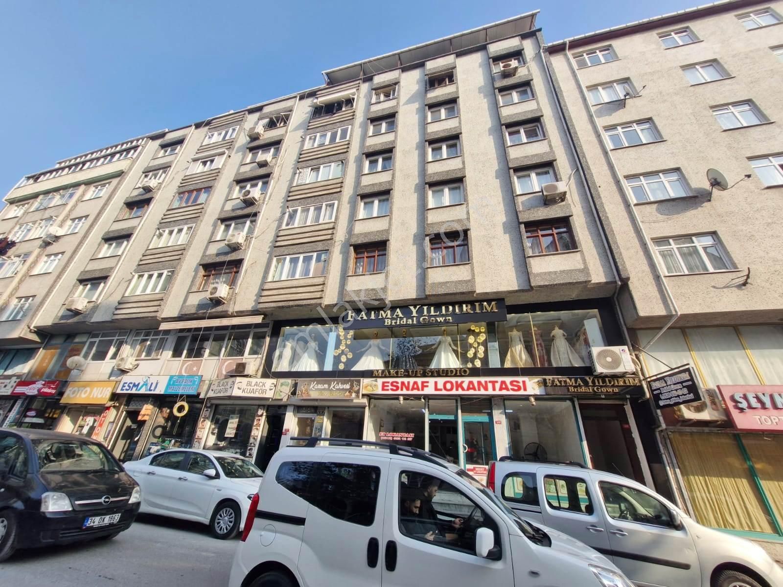 Fatih Emlaktan Cadde Üstü Satılık Hisseli 1. Kat Ofis