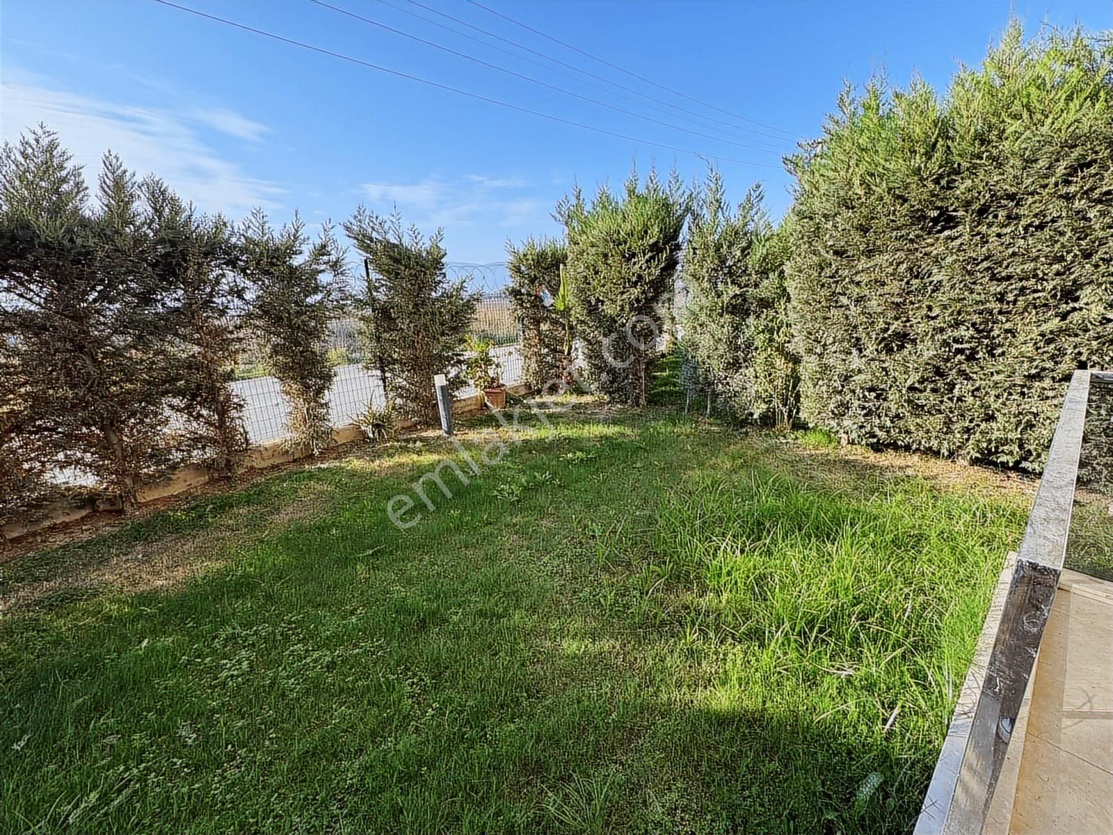 Torbalı İzban Yakını Havuzlu Sitede Satılık Bahçeli 1+1 Daire - Görsel 18