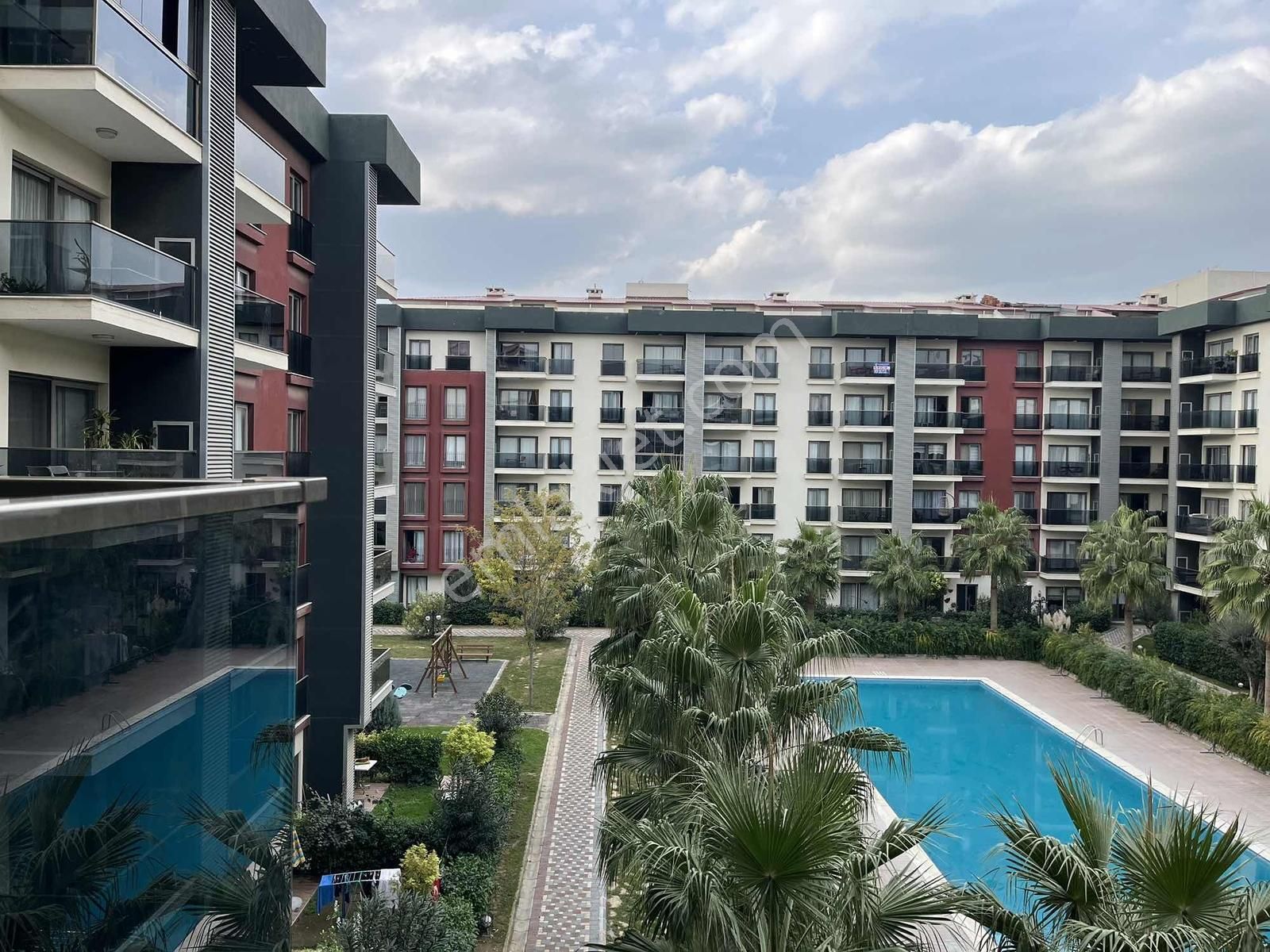 Turyap Torbalı Yedi Eylül Mah Havuzlu Sitede Kiralık 1+1 Daire - Görsel 22