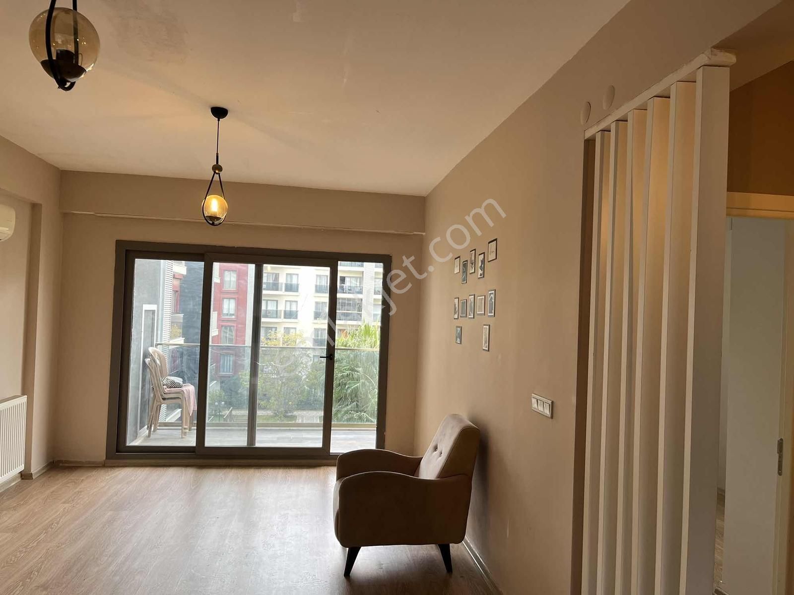 Turyap Torbalı Yedi Eylül Mah Havuzlu Sitede Kiralık 1+1 Daire - Görsel 17