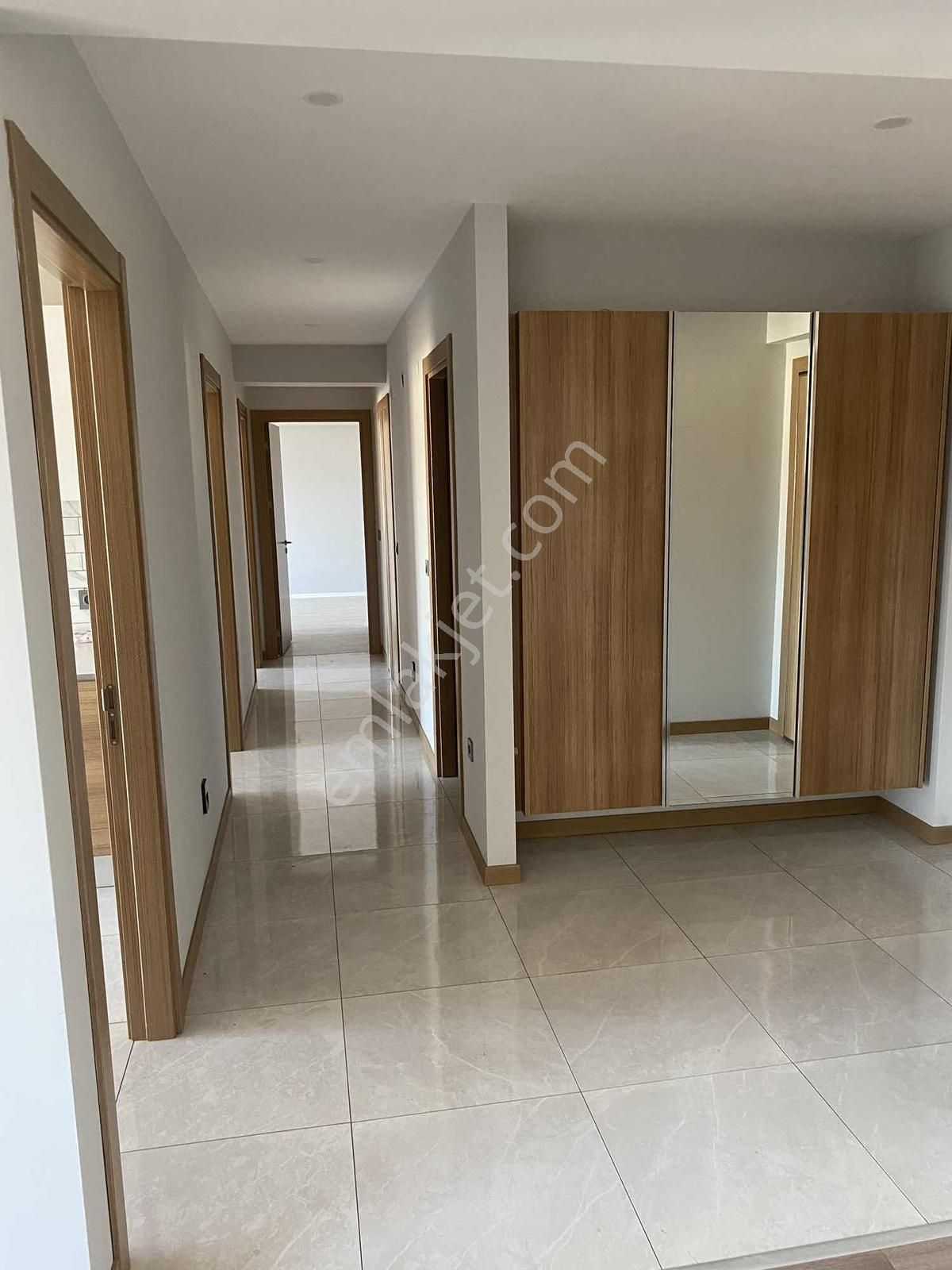 Torbalı Da İzban Yakını Havuzlu Sitede Kiralık 3+1 Daire - Görsel 33