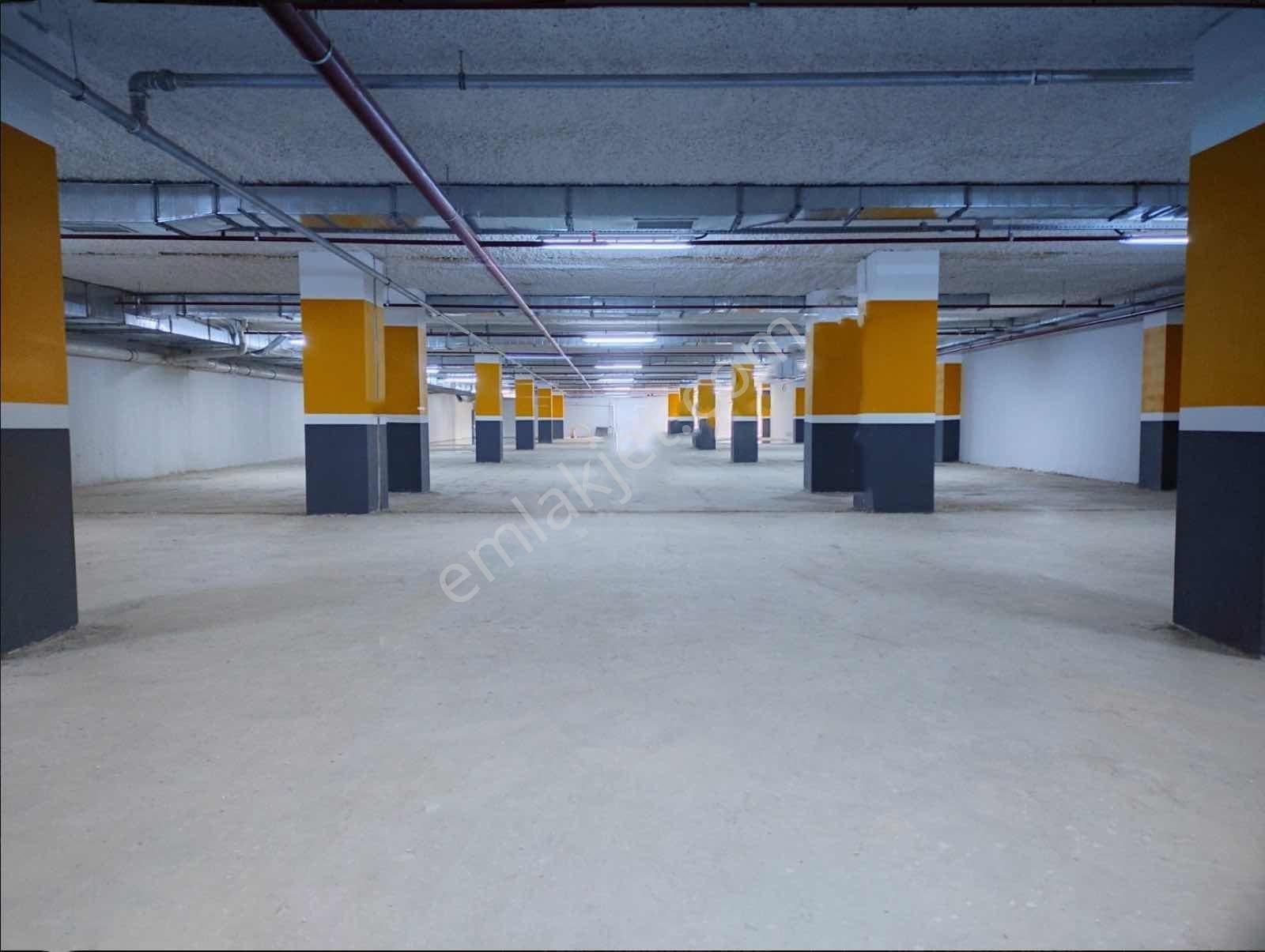 Torbalı Da İzban Yakını Havuzlu Sitede Kiralık 3+1 Daire - Görsel 8