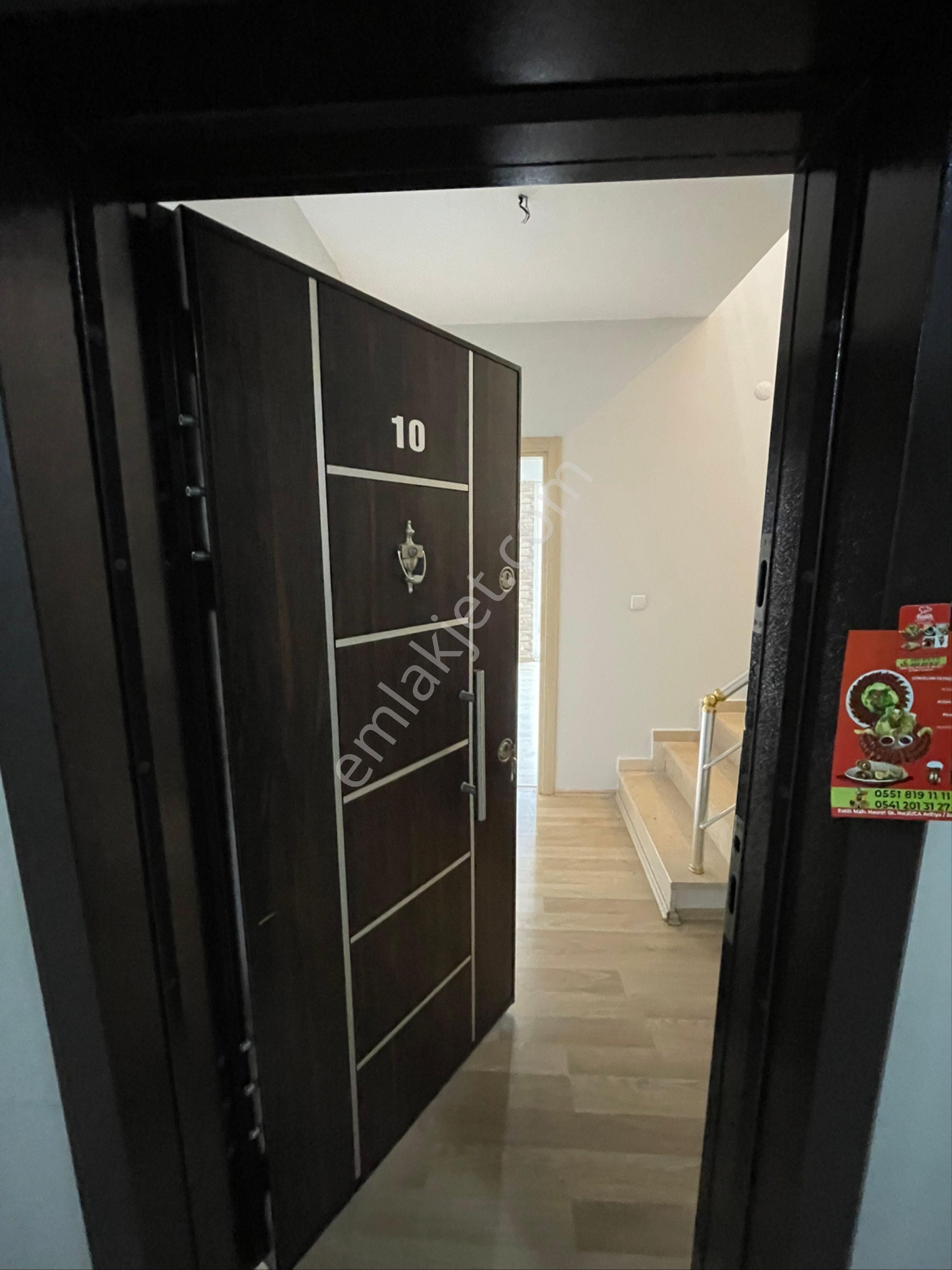 Emlakçe G Y M'den Arifbey Mah Merkezde Megalit Evlerde Kiralık Daire - Görsel 15