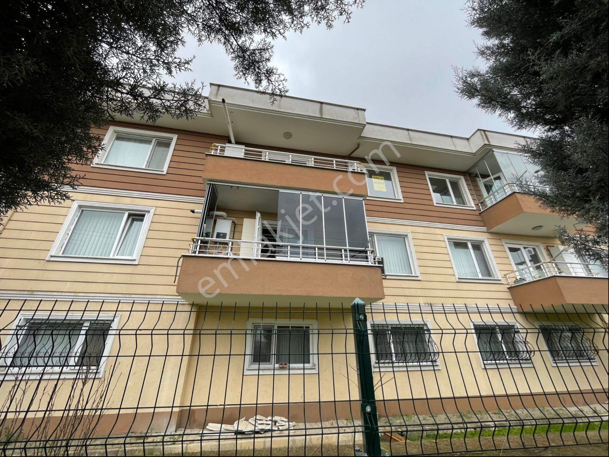 Emlakçe G Y M'den Arifbey Mah Merkezde Megalit Evlerde Kiralık Daire - Görsel 19