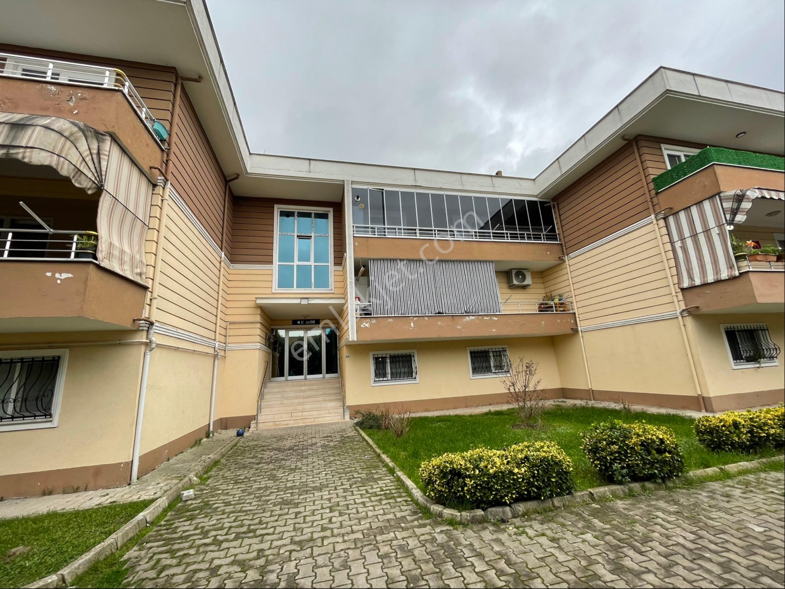 Emlakçe G Y M'den Arifbey Mah Merkezde Megalit Evlerde Kiralık Daire