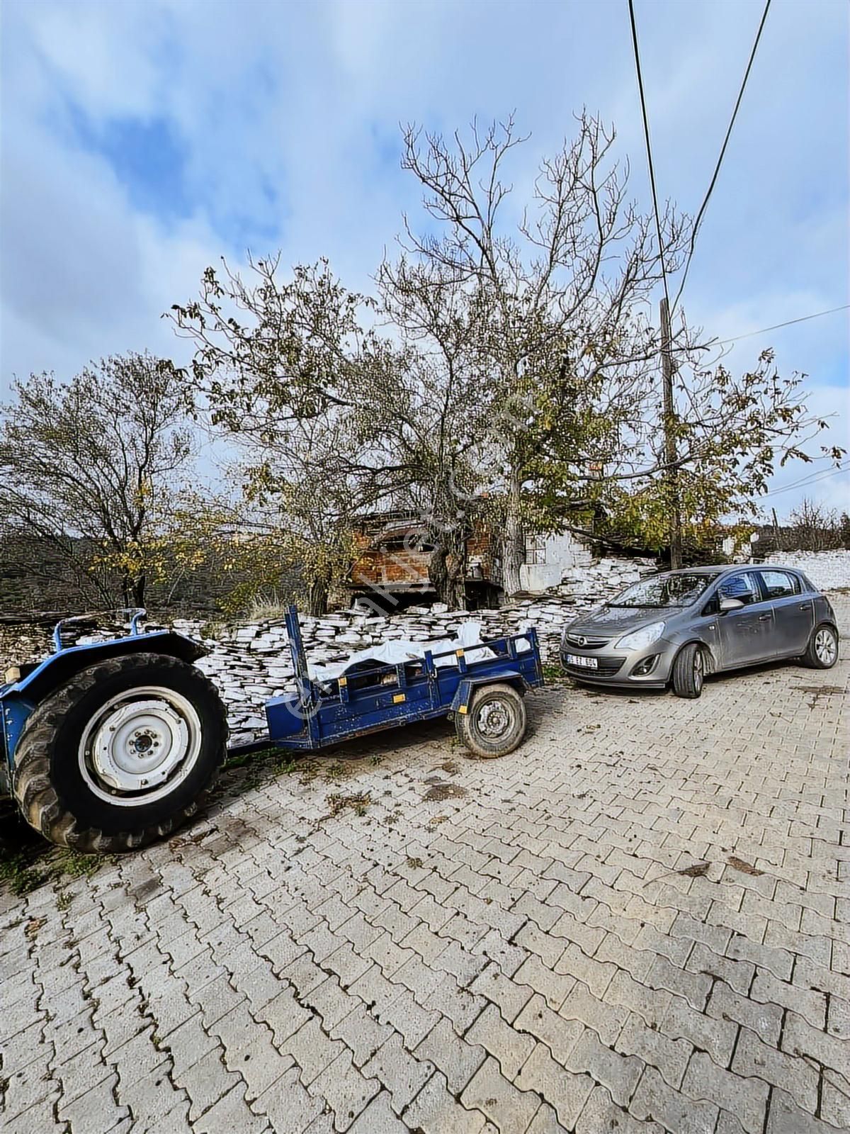 Torbalı Dağtekke Köyü Emsalsiz Parsel Tek Tapu İmarlı Köy Evi - Görsel 17