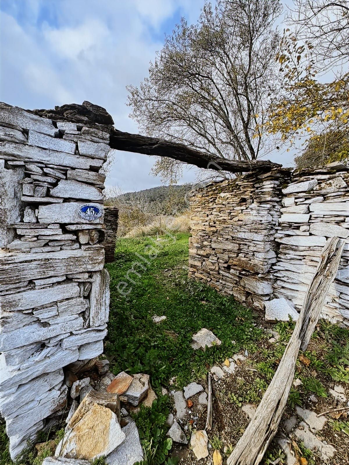 Torbalı Dağtekke Köyü Emsalsiz Parsel Tek Tapu İmarlı Köy Evi - Görsel 19