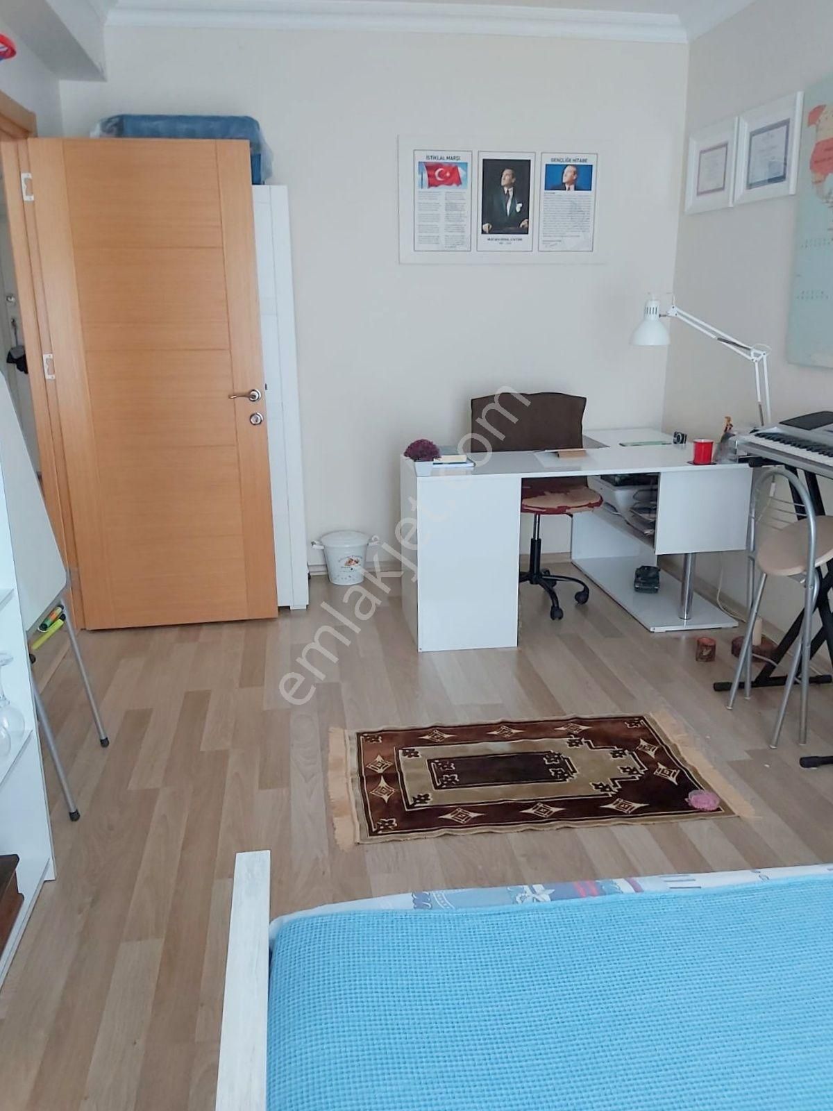 Mertcan'dan Yayalar Mahallesi İskanlı Ara Kat 1+1 Daire - Görsel 10