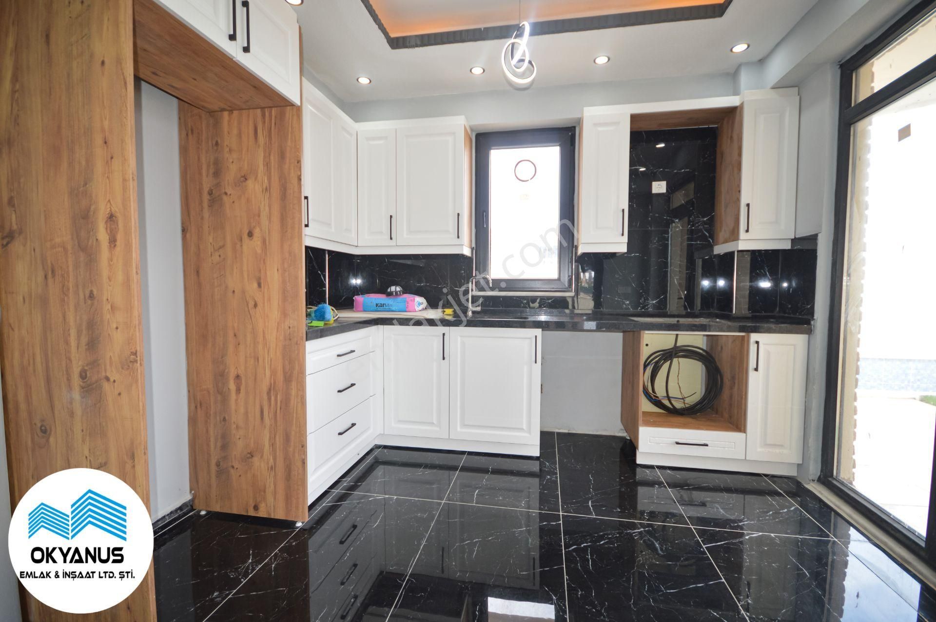 Kocaali'de Her Odası Deniz Manzaralı Müstakil Havuzlu 4+1 Modern Villa - Görsel 17