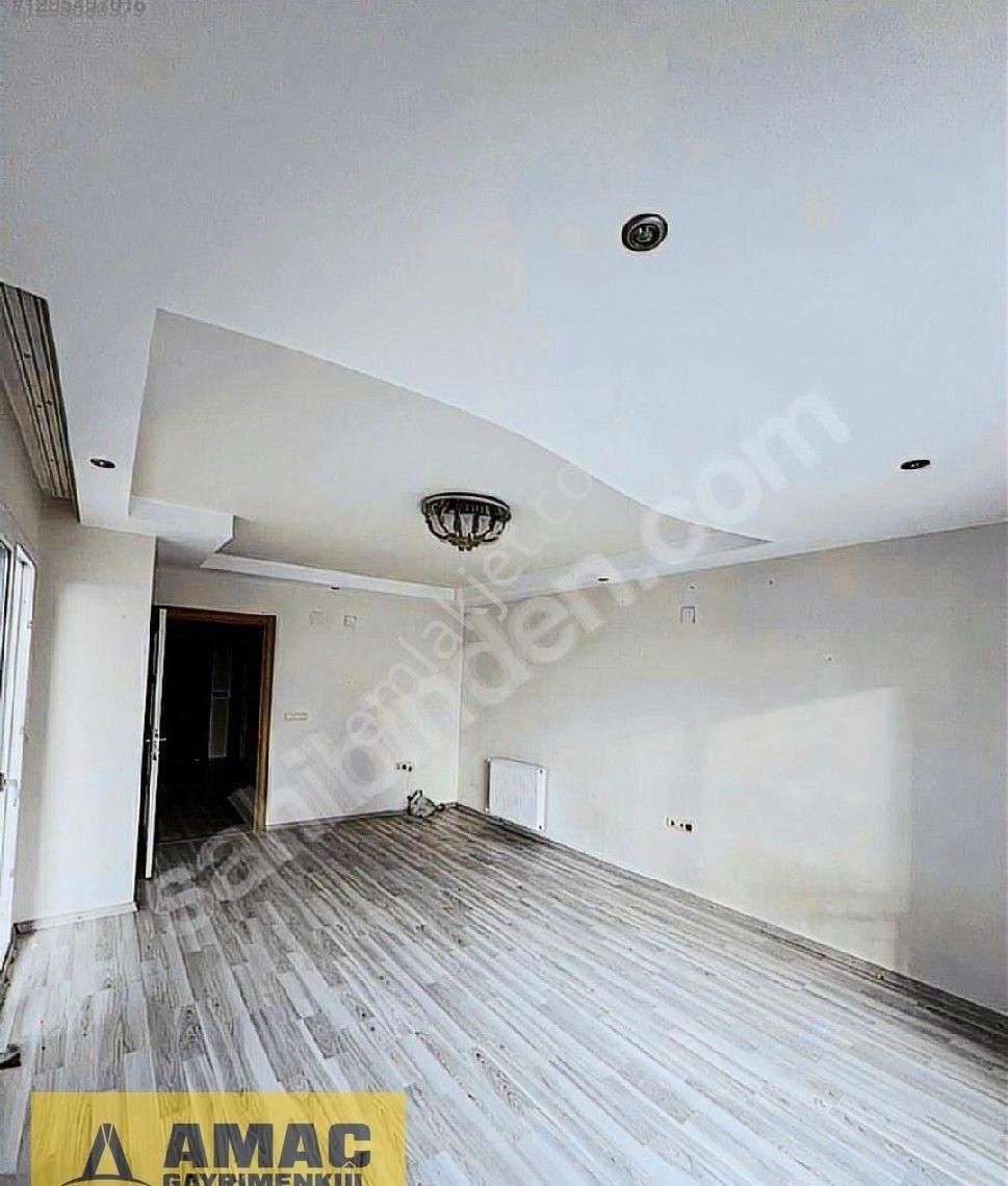 Aydınlar'da Site İçi Havuzlu İskanlı 3+1 K.mtfk Satılık Daire - Görsel 3