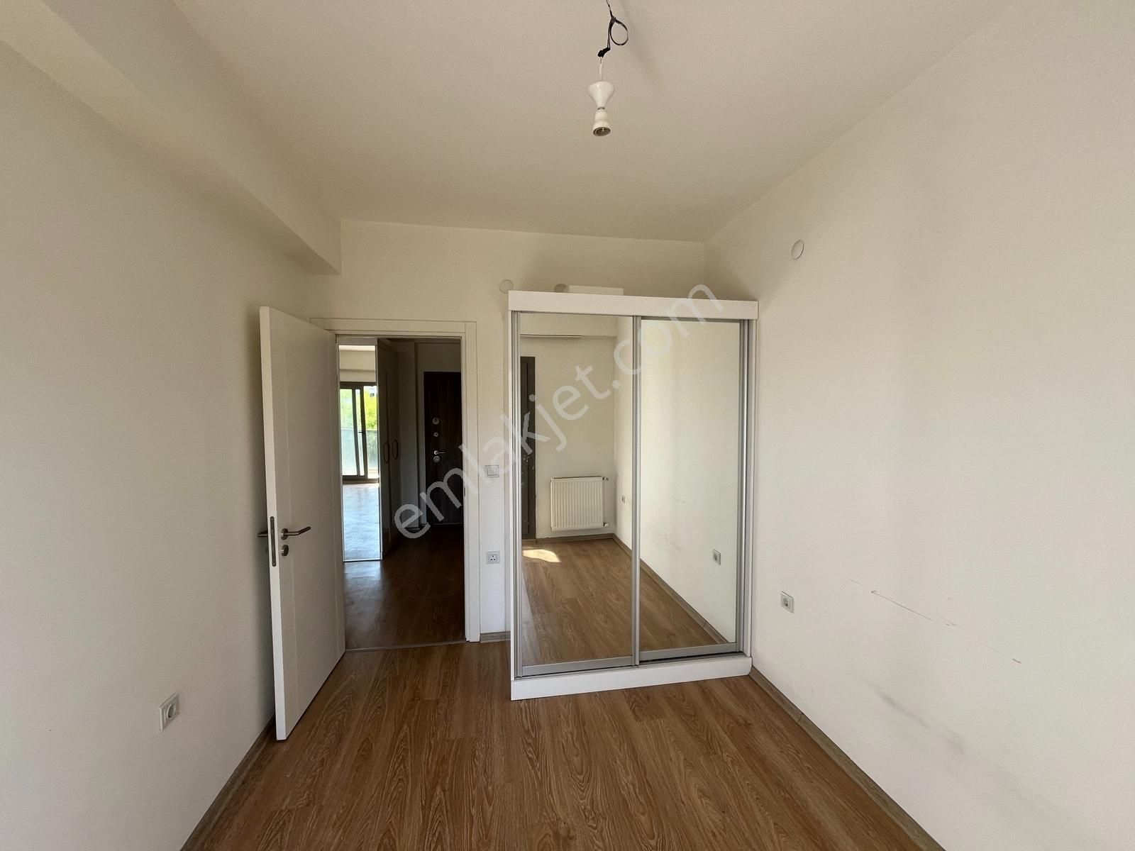 Torbalı Yedi Eylül Mah Havuzlu Sitede 2+1 Kiralık Daire - Görsel 17