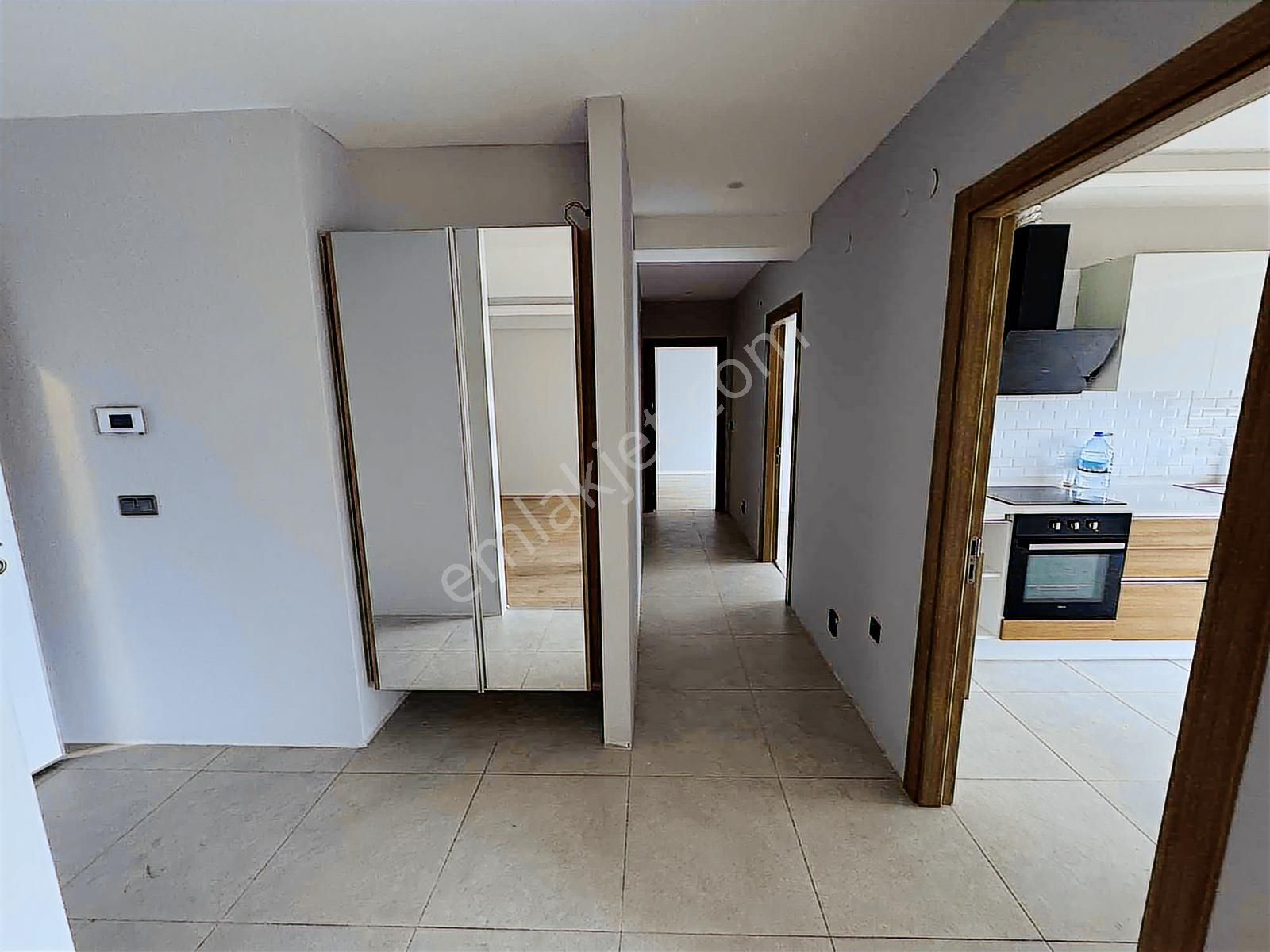 Torbalı Da İzban Yakını Havuzlu Sitede Kiralık 2+1 Daire - Görsel 11