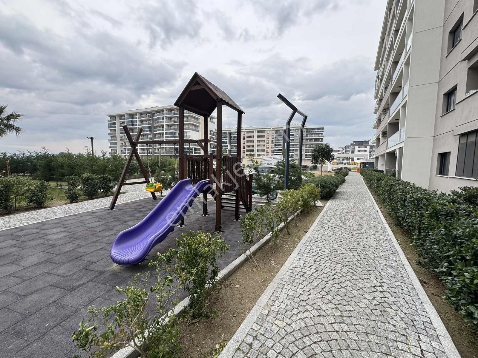 Torbalı Da İzban Yakını Havuzlu Sitede Kiralık 2+1 Daire - Görsel 5