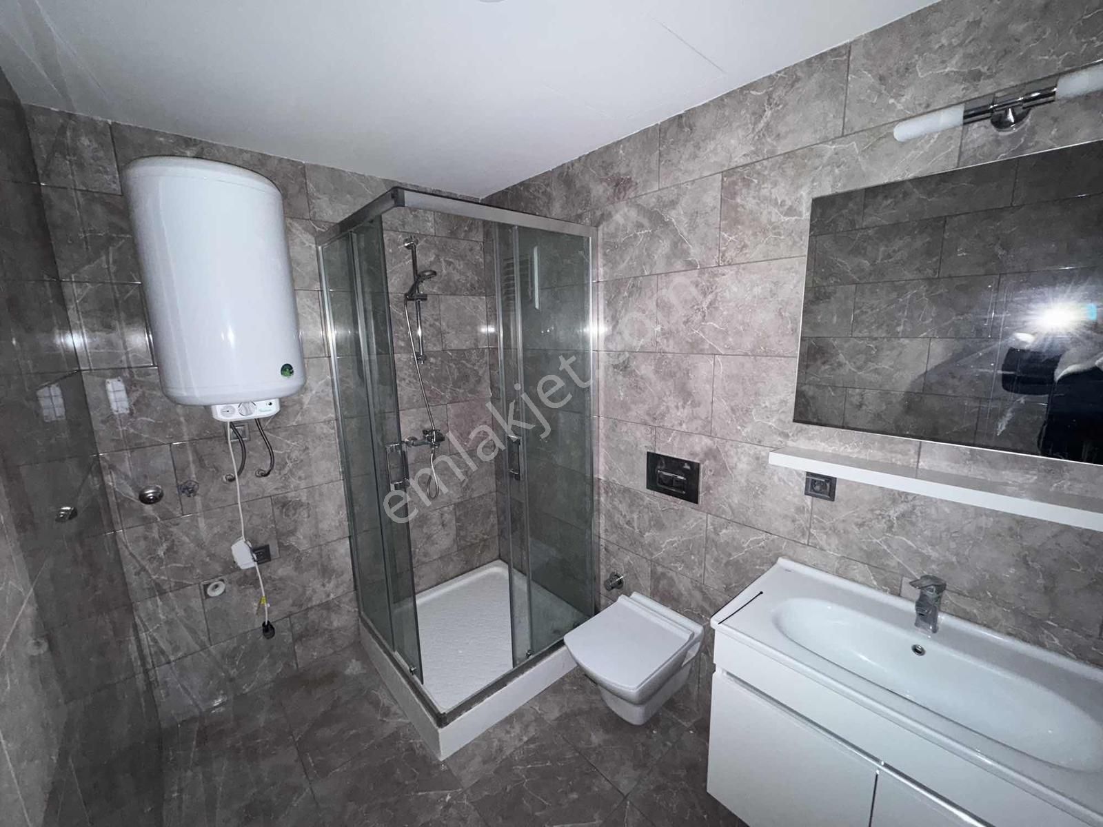 Torbalı Da İzban Yakını Havuzlu Sitede Kiralık 2+1 Daire - Görsel 24