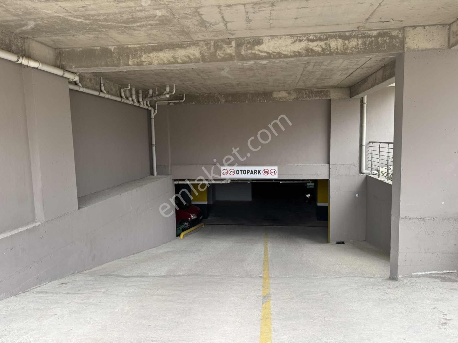 Torbalı Da İzban Yakını Havuzlu Sitede Kiralık 2+1 Daire - Görsel 3