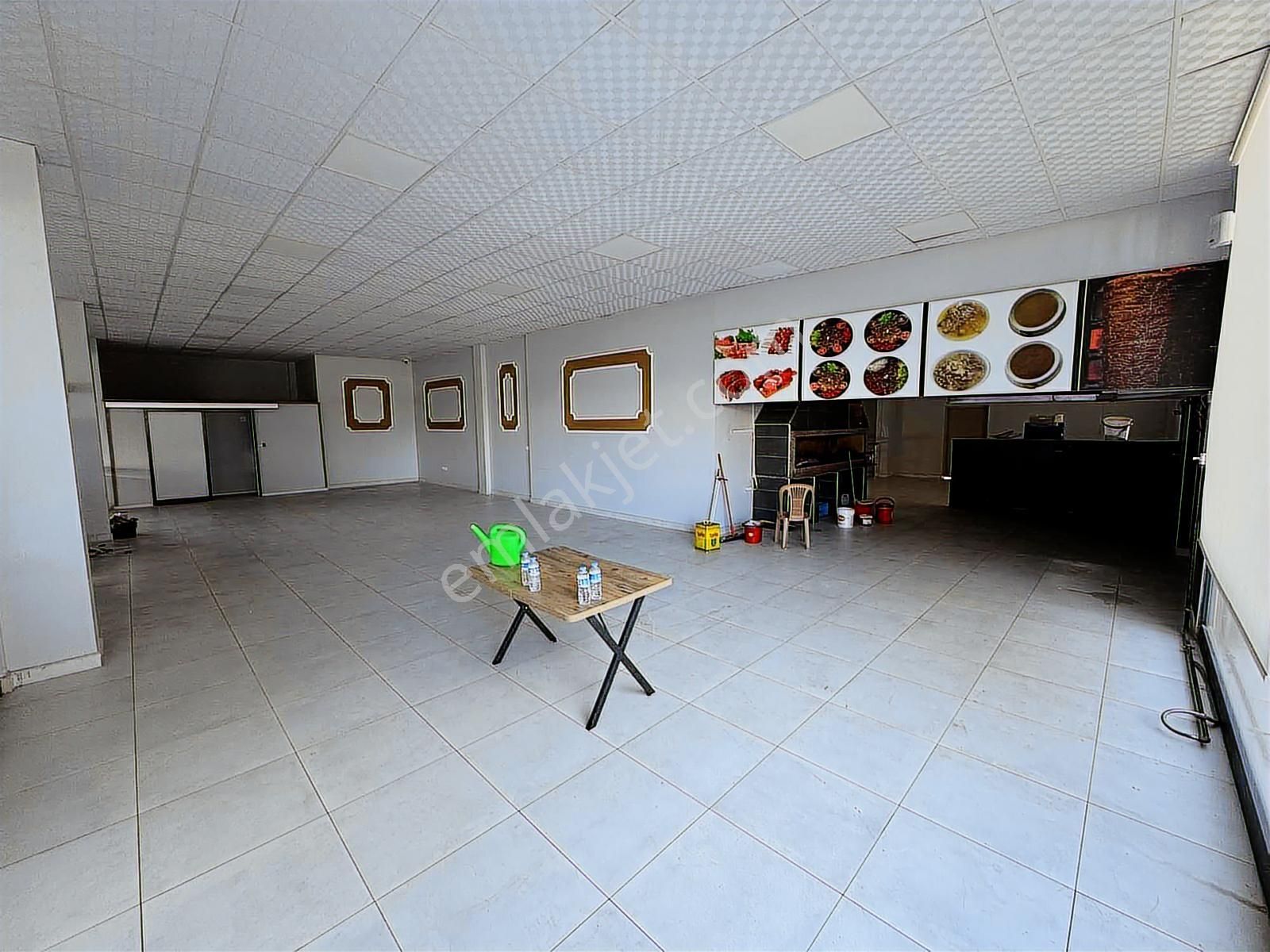 Torbalı Da İzban Yakını Muhteşem Lokasyon Kiralık Dükkan - Görsel 17