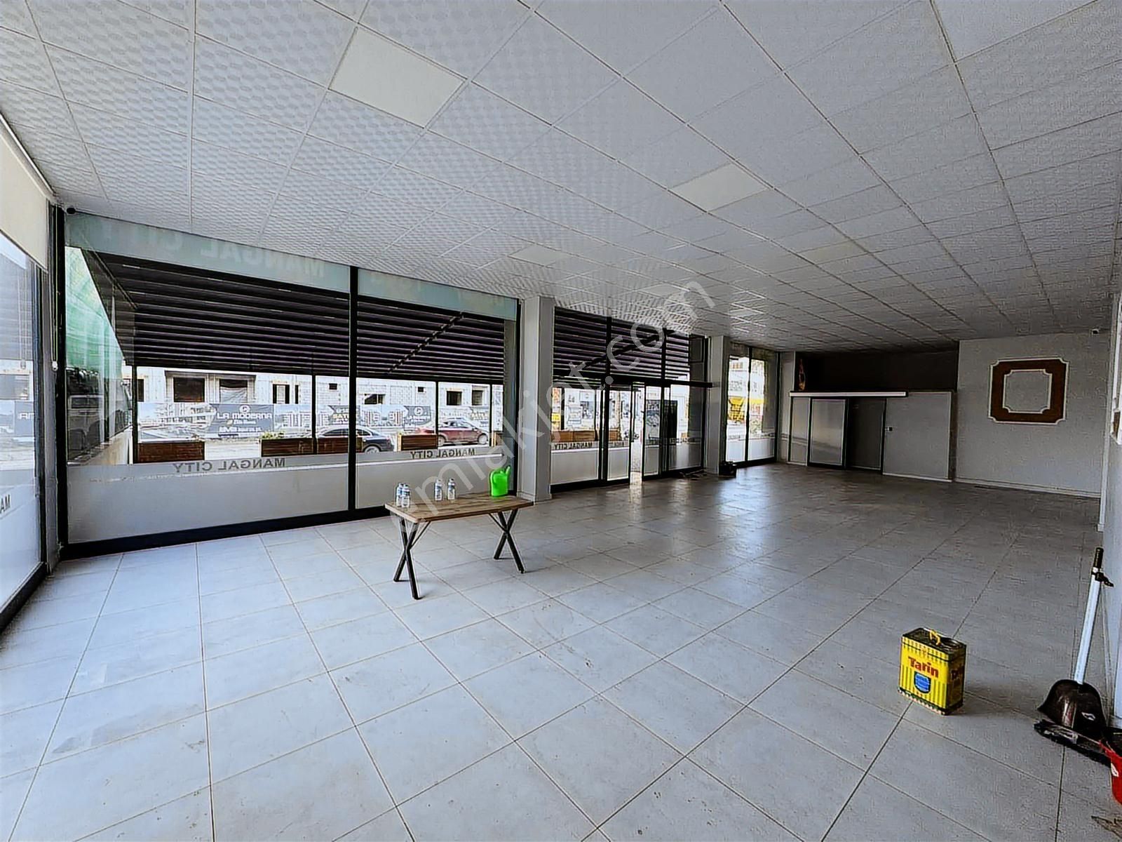Torbalı Da İzban Yakını Muhteşem Lokasyon Kiralık Dükkan - Görsel 16